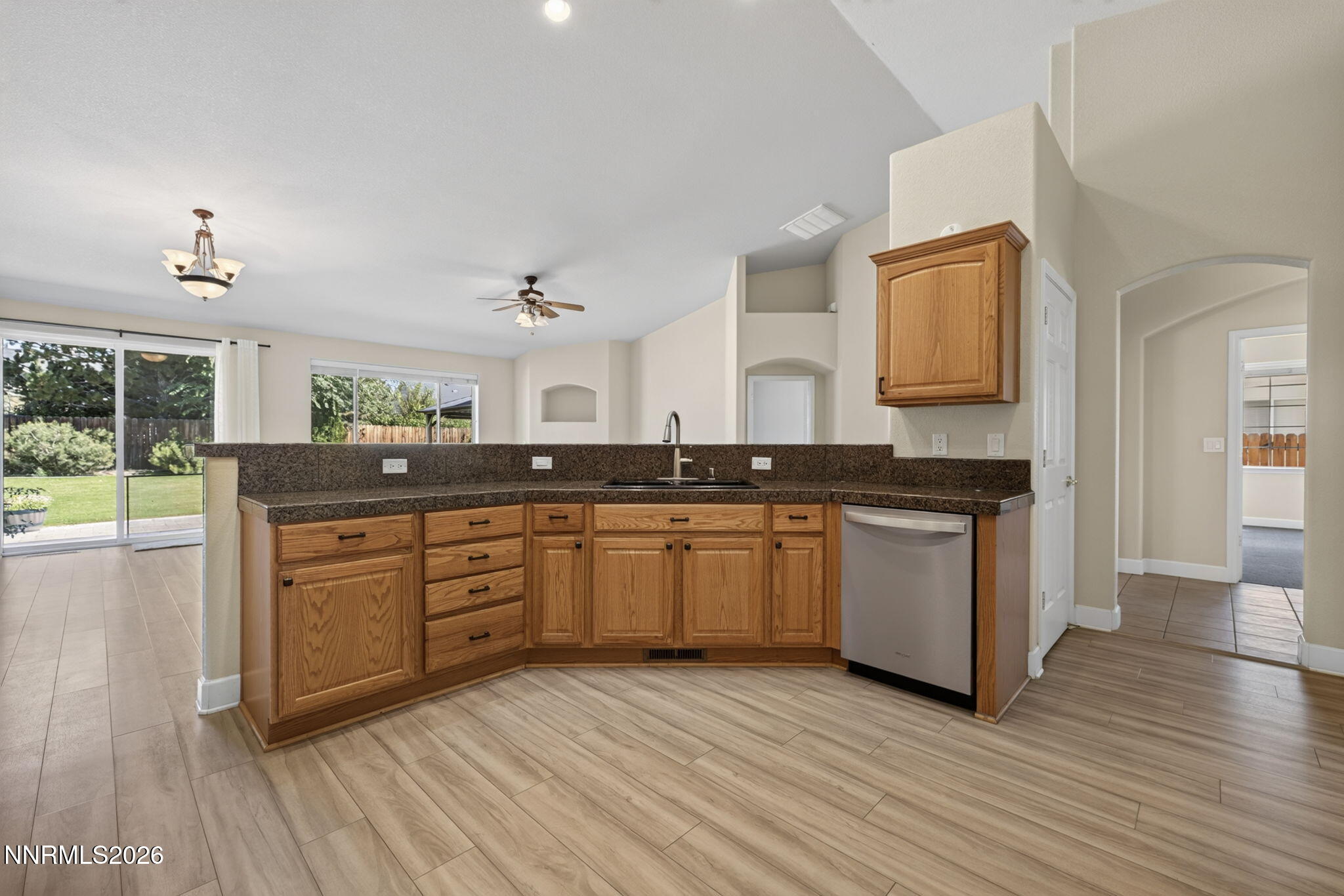1487 Longfellow Lane Property Photo 18