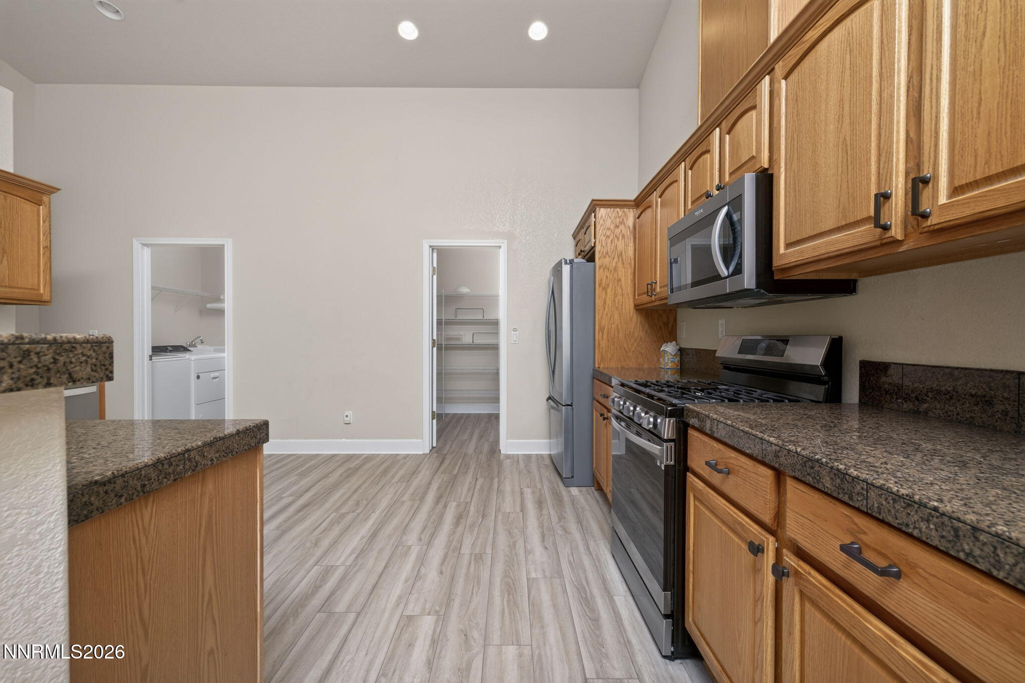 1487 Longfellow Lane Property Photo 20