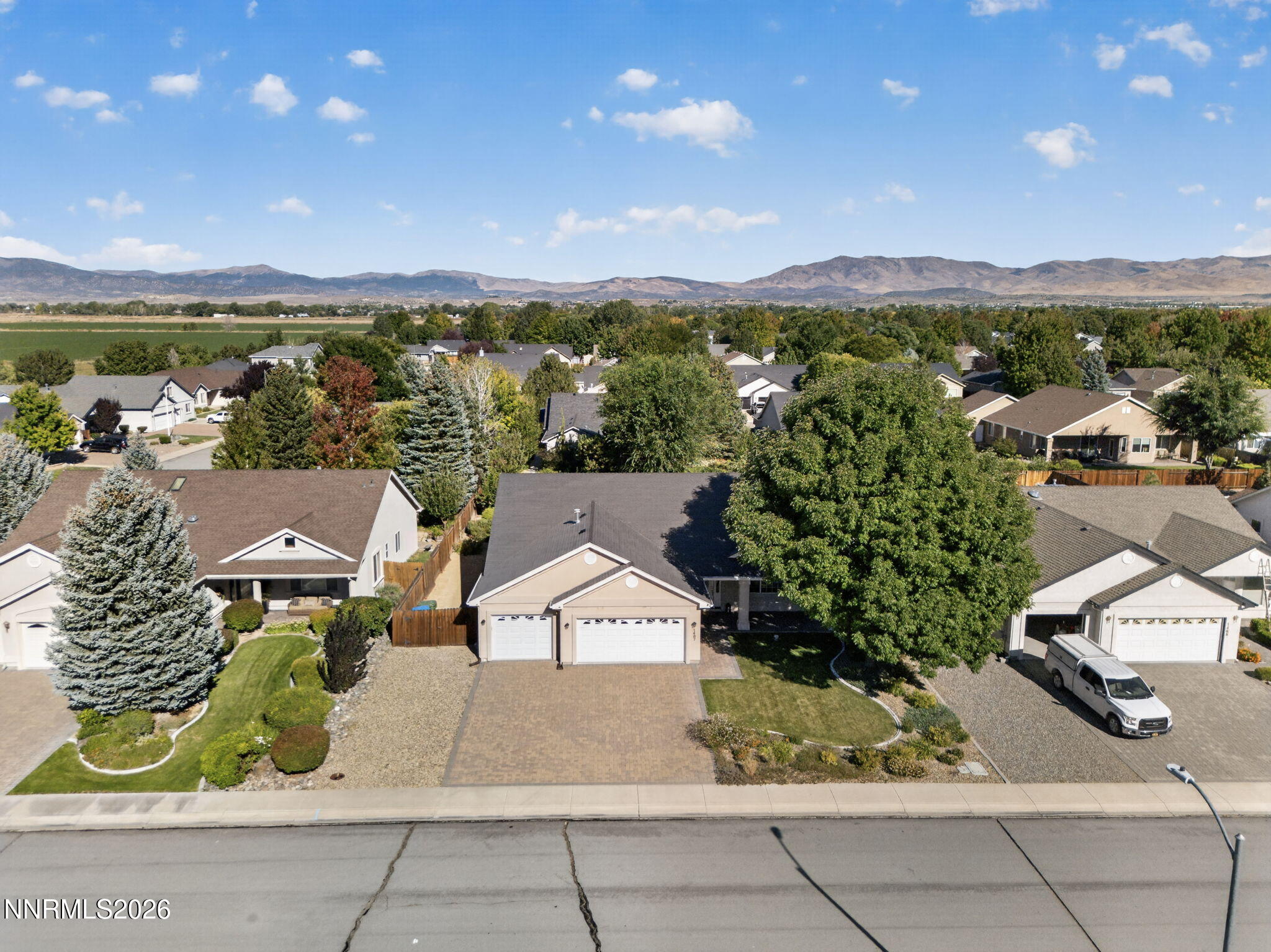 1487 Longfellow Lane Property Photo 39