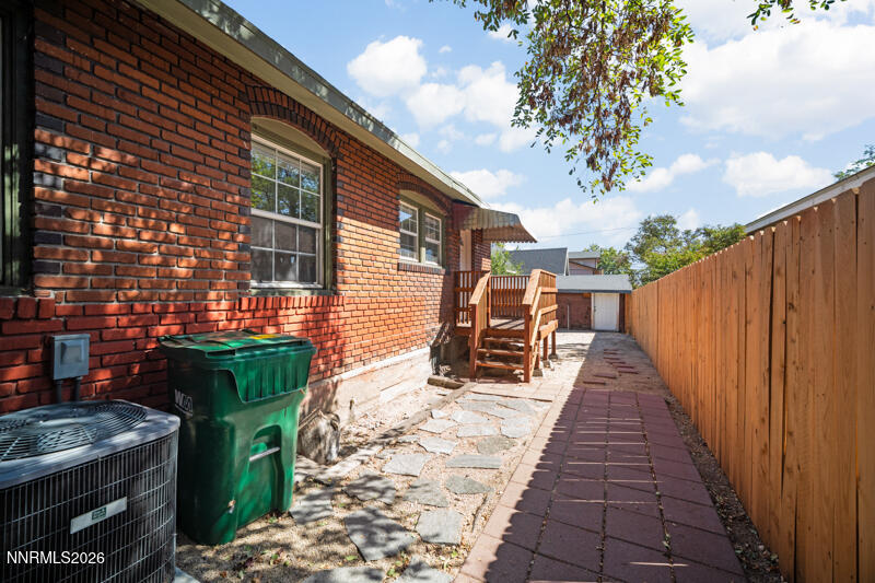 960 Ralston Street Property Photo 31