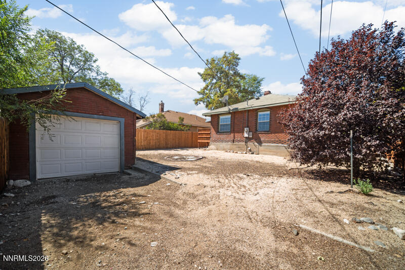 960 Ralston Street Property Photo 34