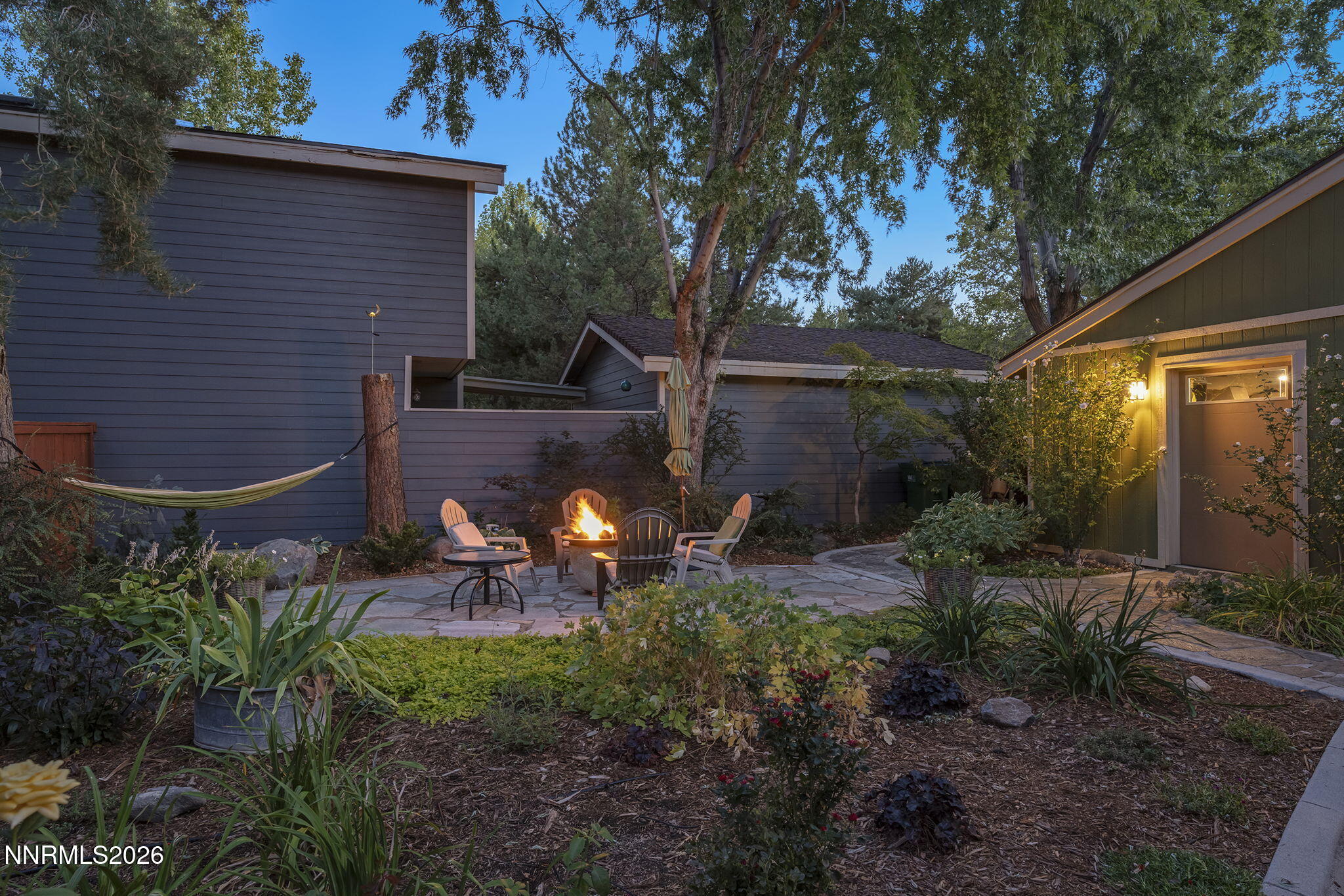 6475 Meadow Hill Drive Property Photo 13