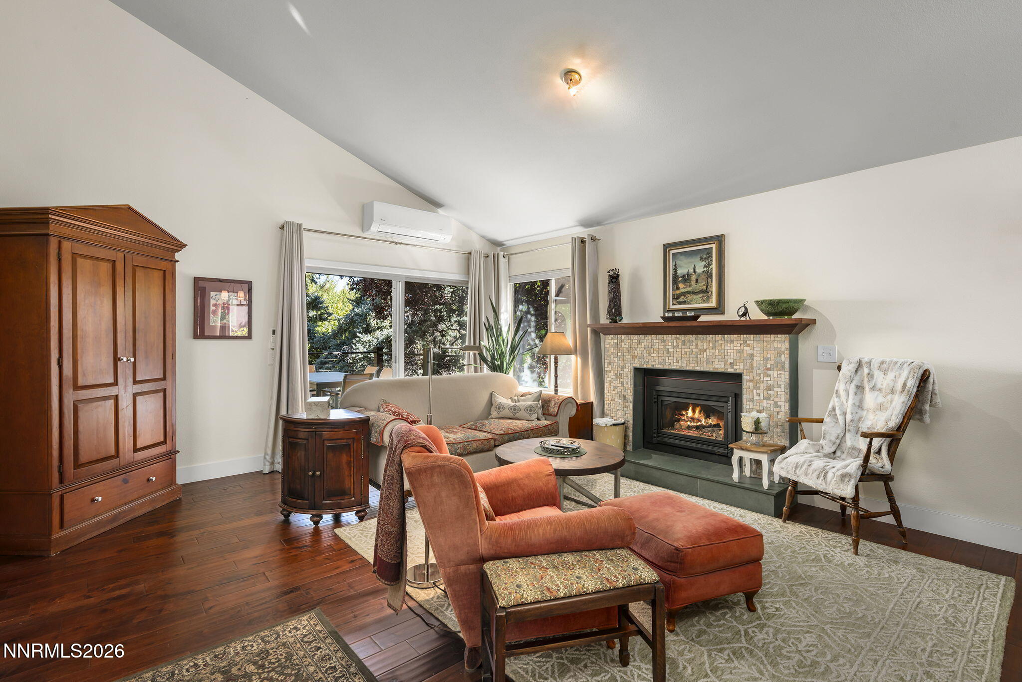 6475 Meadow Hill Drive Property Photo 20