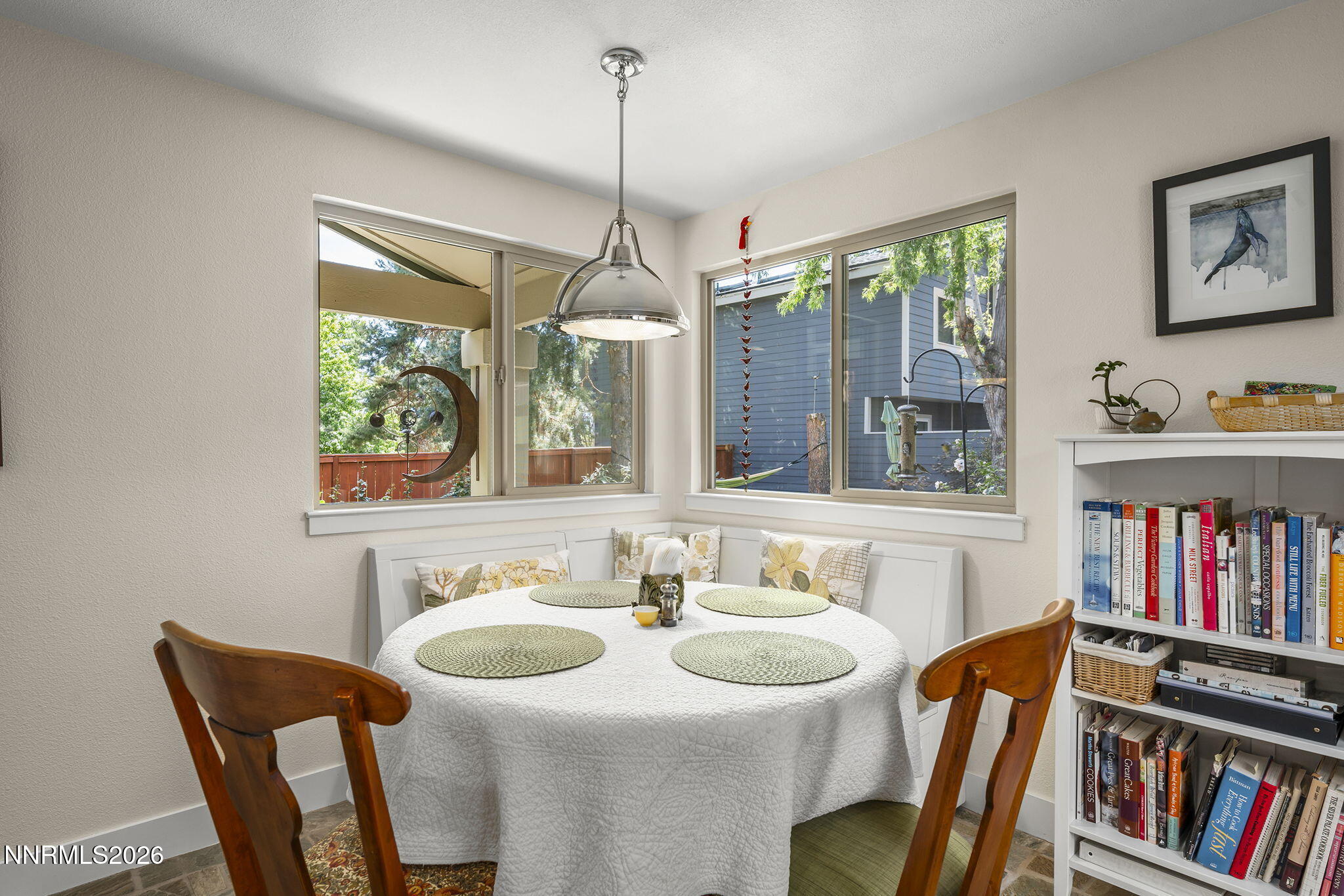 6475 Meadow Hill Drive Property Photo 28