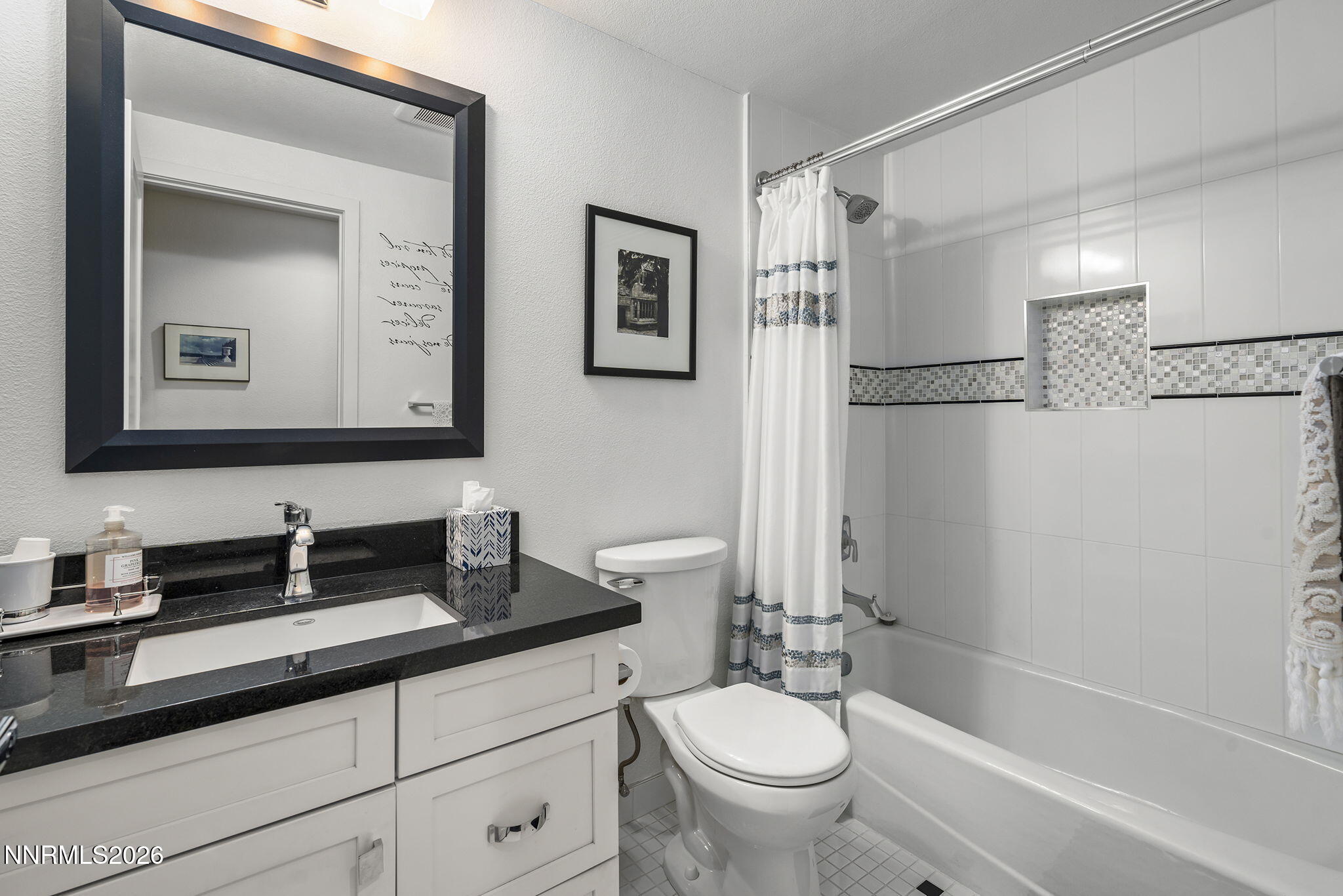 6475 Meadow Hill Drive Property Photo 39