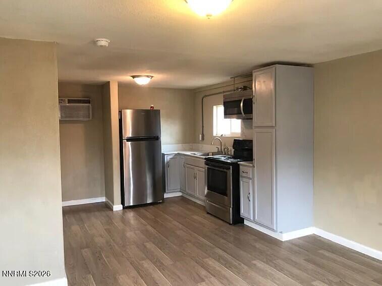 1750 Collins Circle Property Photo 15