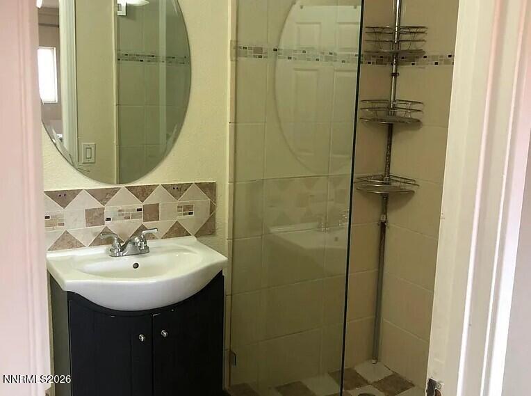 1750 Collins Circle Property Photo 16