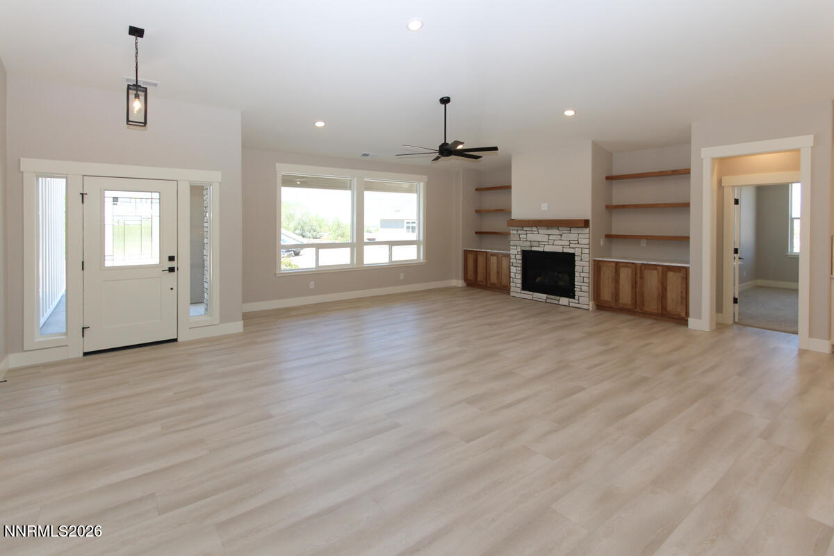 1840 Helman Drive Property Photo 6