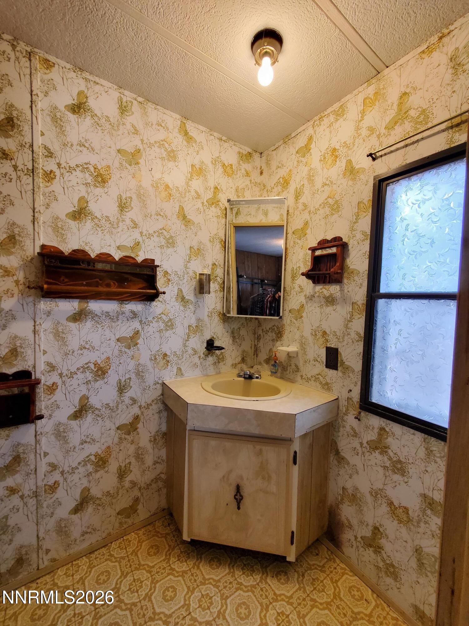 3085 Mercury Avenue Property Photo 13