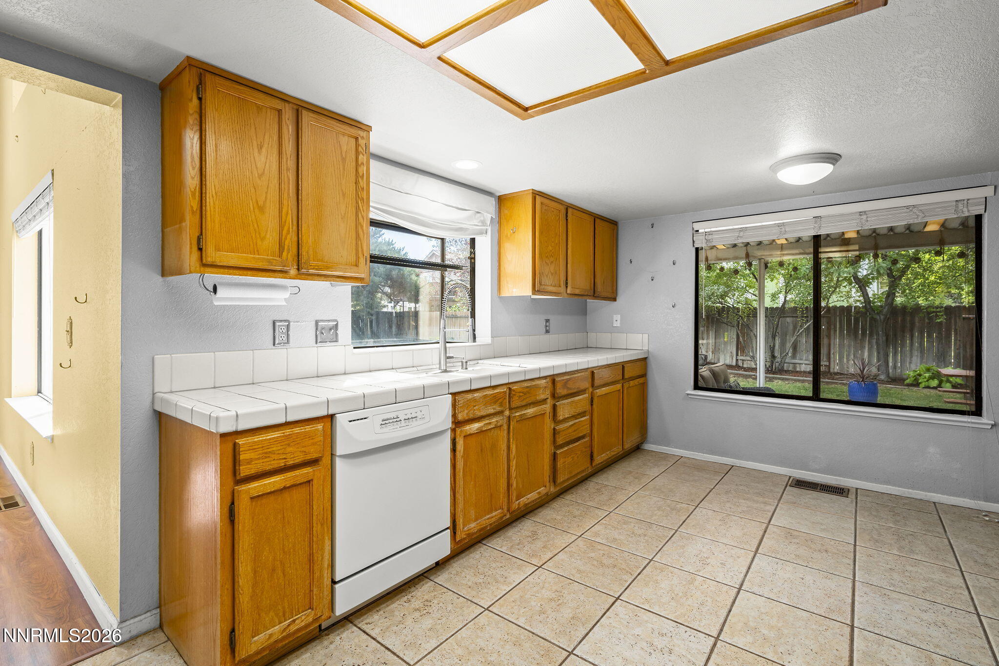 1877 Mountcrest Court Property Photo 10
