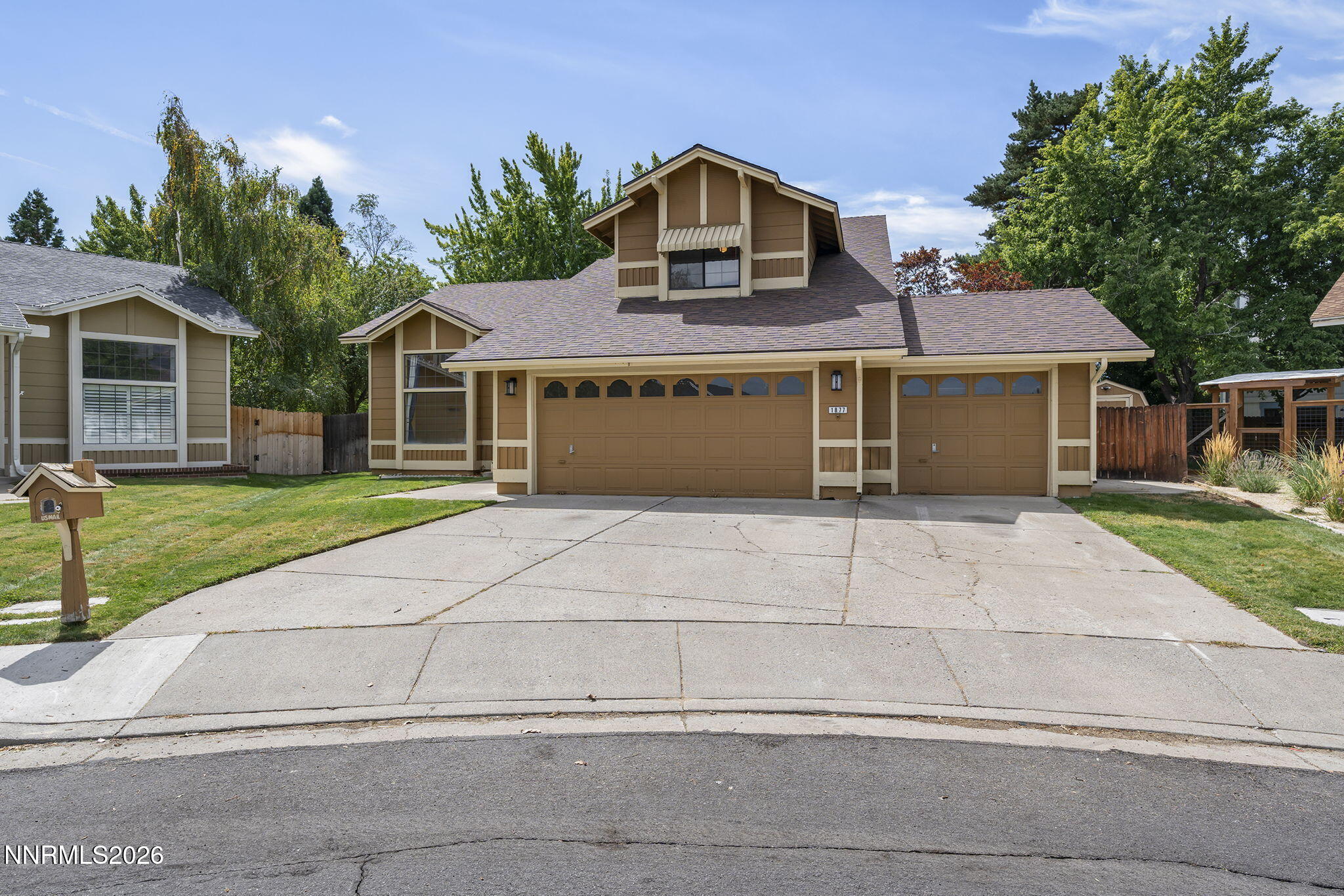 1877 Mountcrest Court Property Photo 26