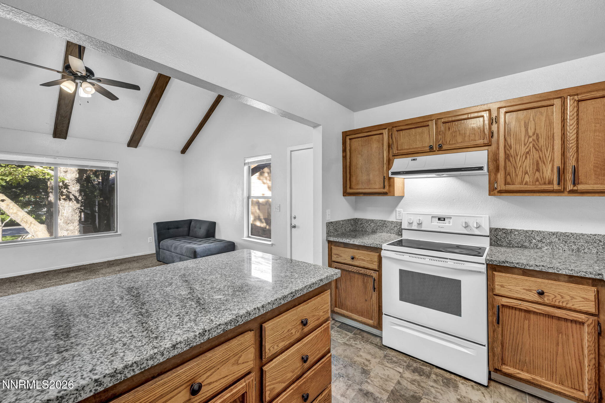 1465 E Peckham Lane Apt 34 Property Photo 4