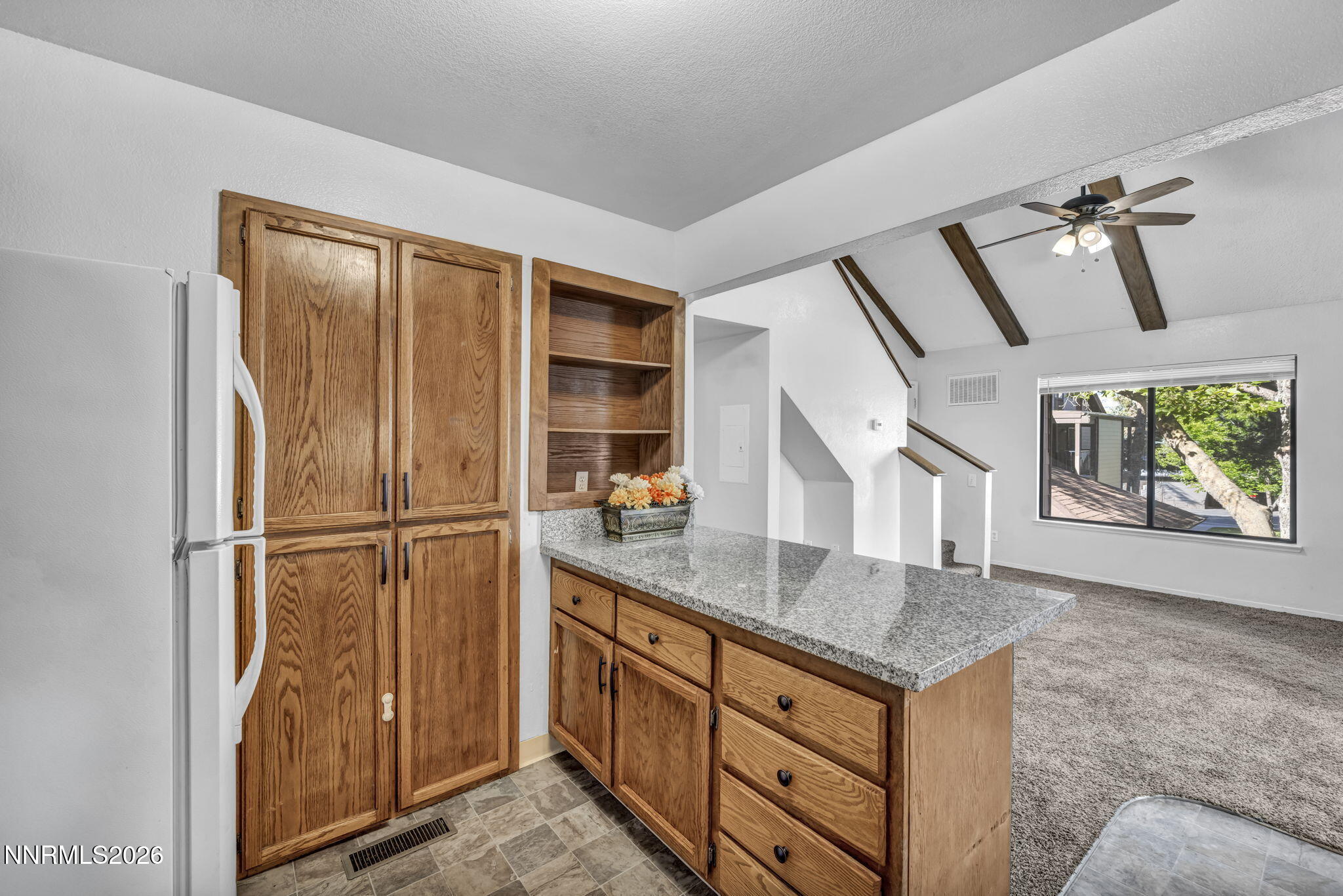 1465 E Peckham Lane Apt 34 Property Photo 6