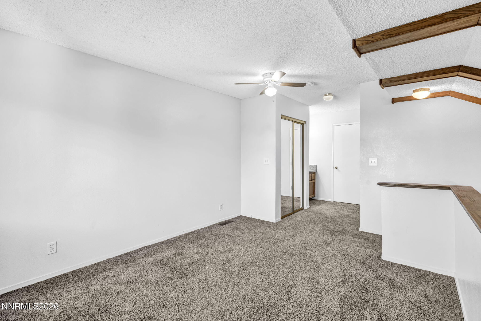 1465 E Peckham Lane Apt 34 Property Photo 9