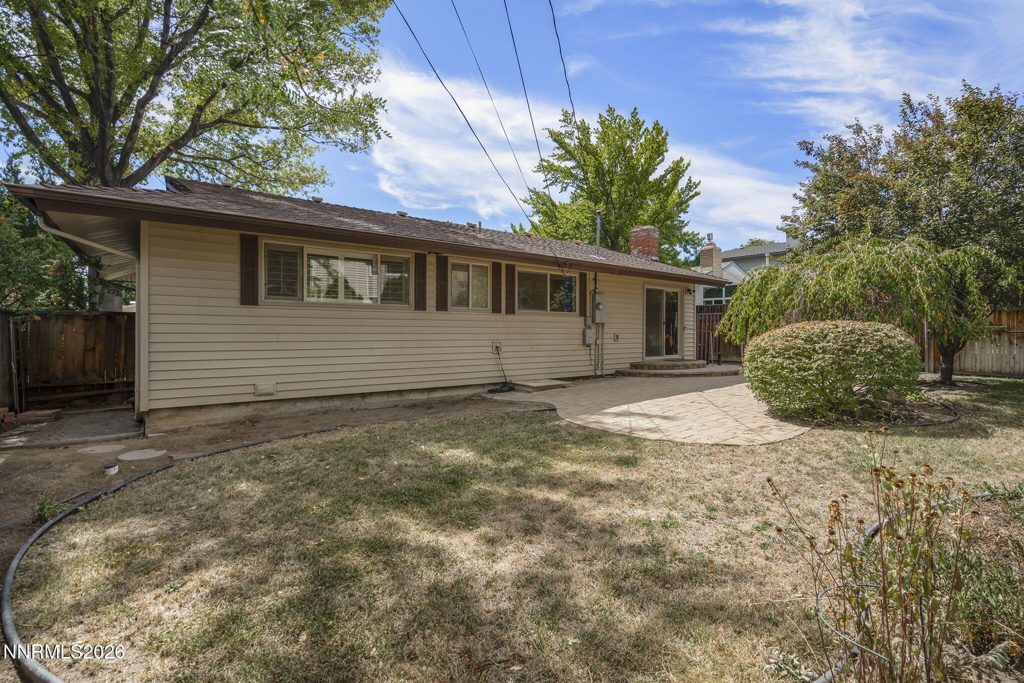 2055 Windsor Way Property Photo 21
