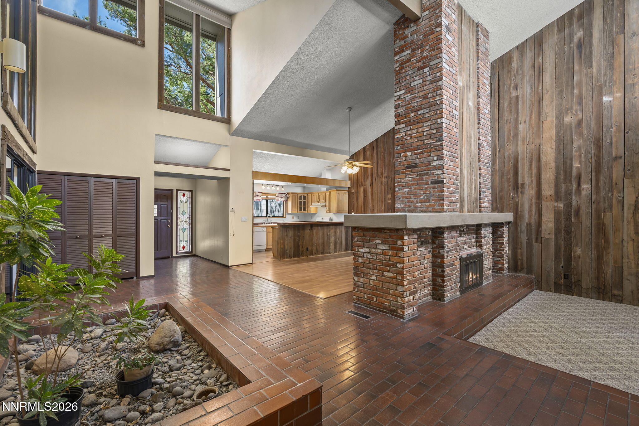 3910 Greenbriar Court Property Photo 10