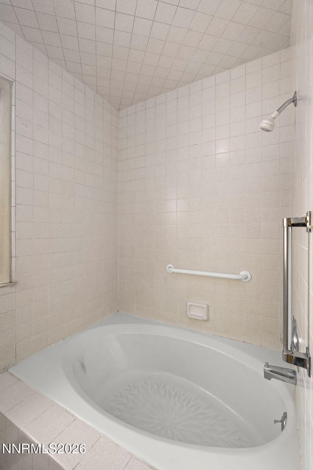 3910 Greenbriar Court Property Photo 15