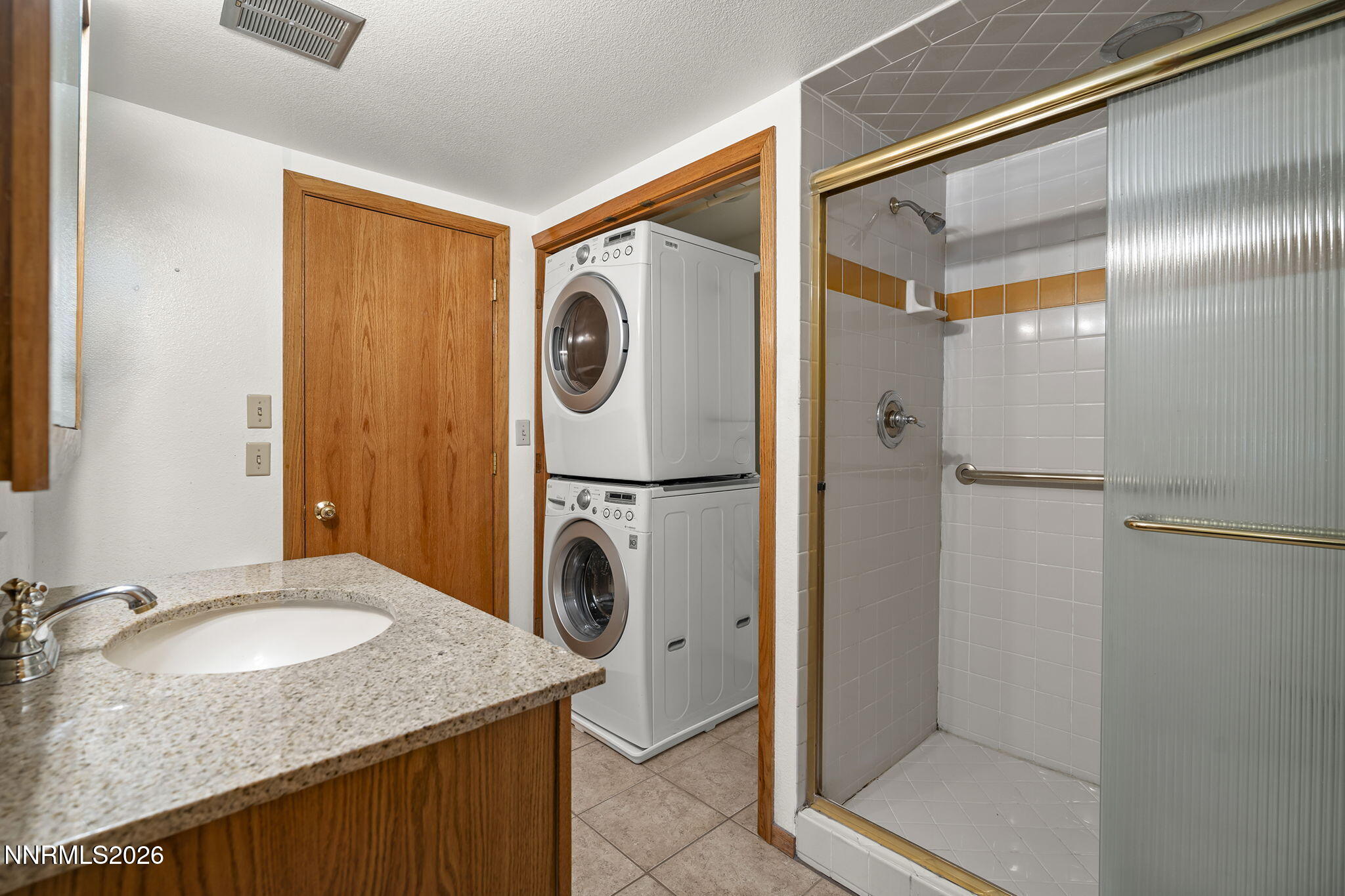 3910 Greenbriar Court Property Photo 18
