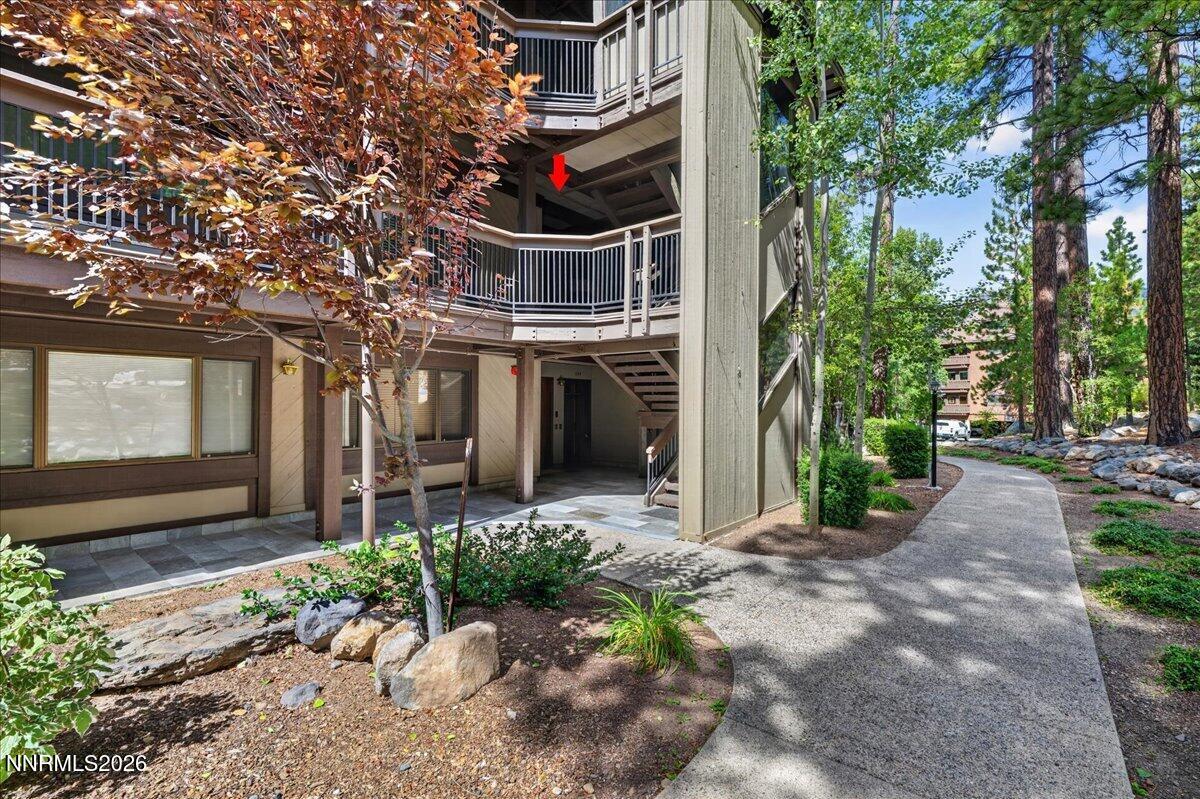 333 Ski Way Unit 261 Property Photo 3
