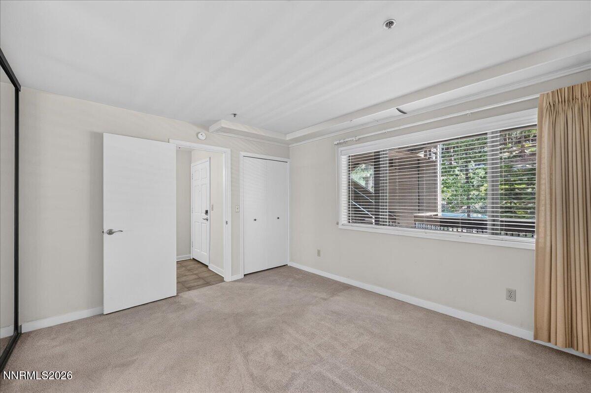 333 Ski Way Unit 261 Property Photo 7