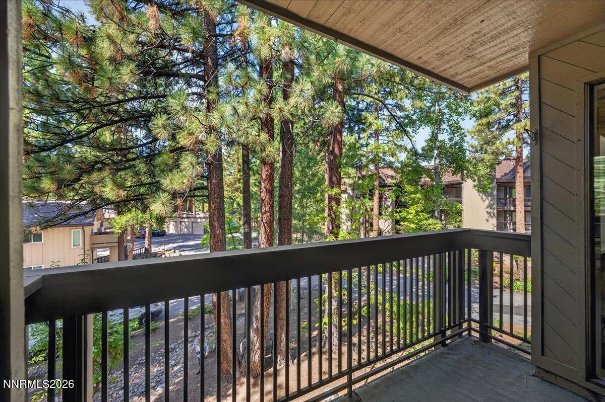 333 Ski Way Unit 261 Property Photo 31