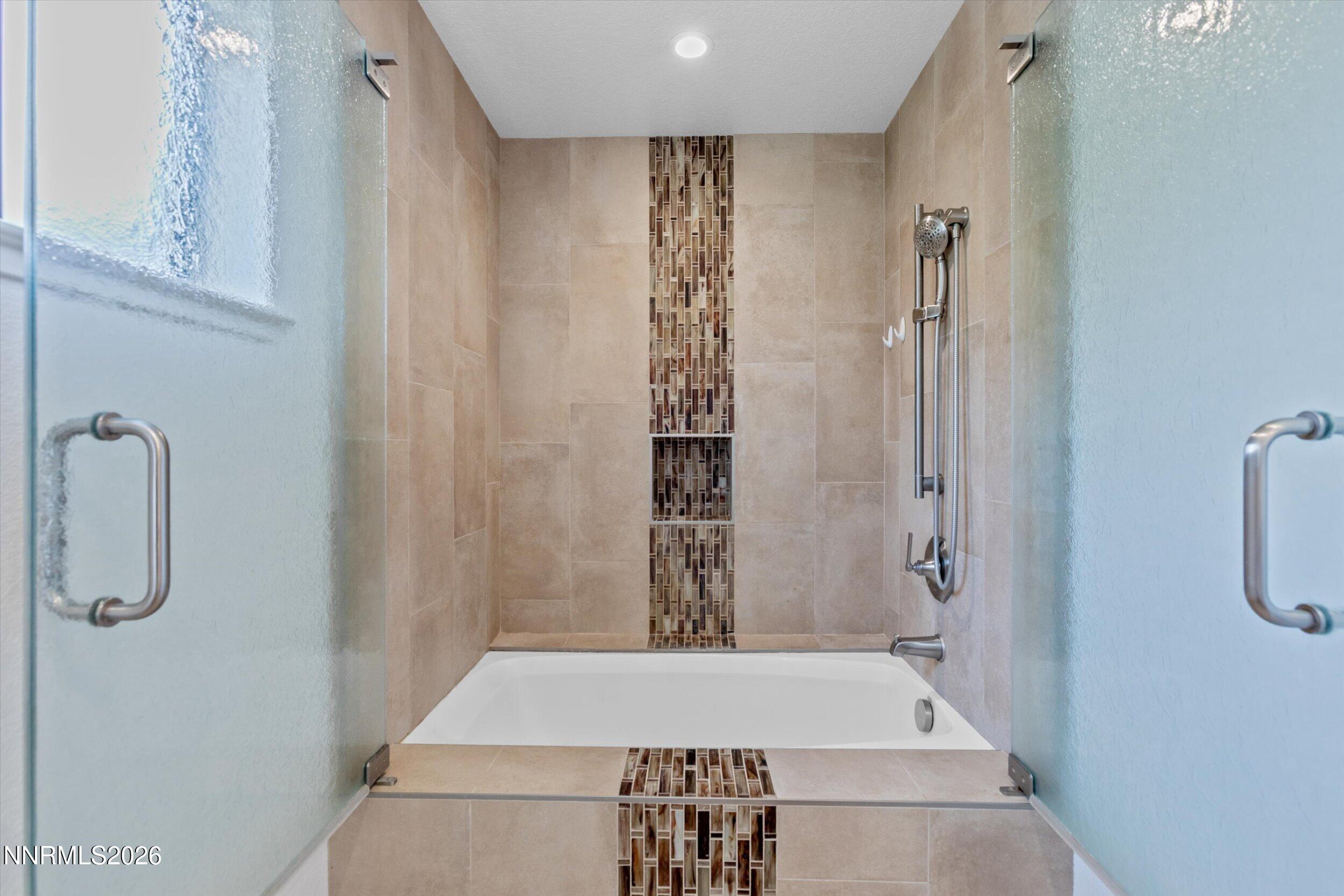 4766 Yukon Court Property Photo 32