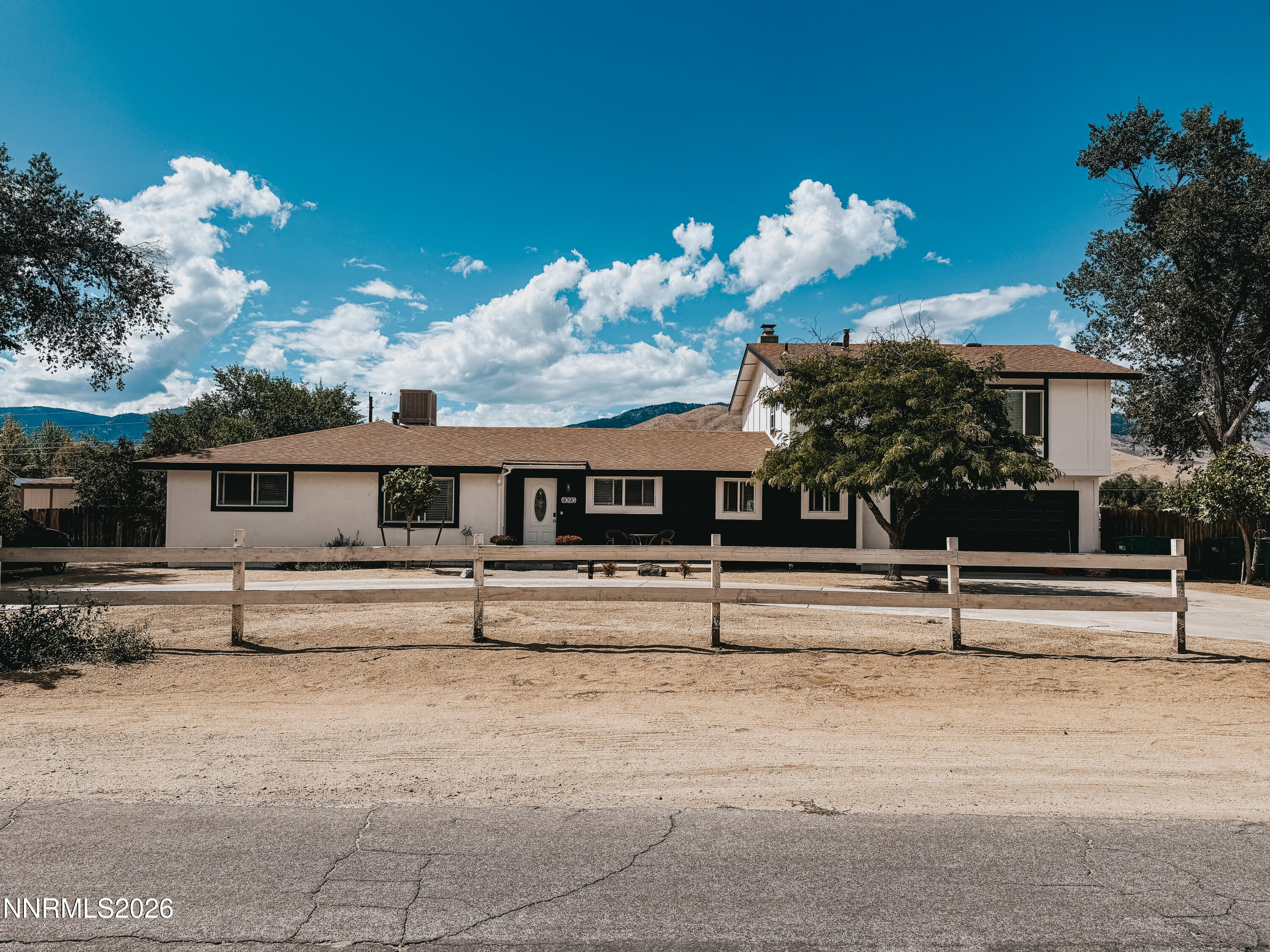 4090 Capitol View Drive Property Photo 1