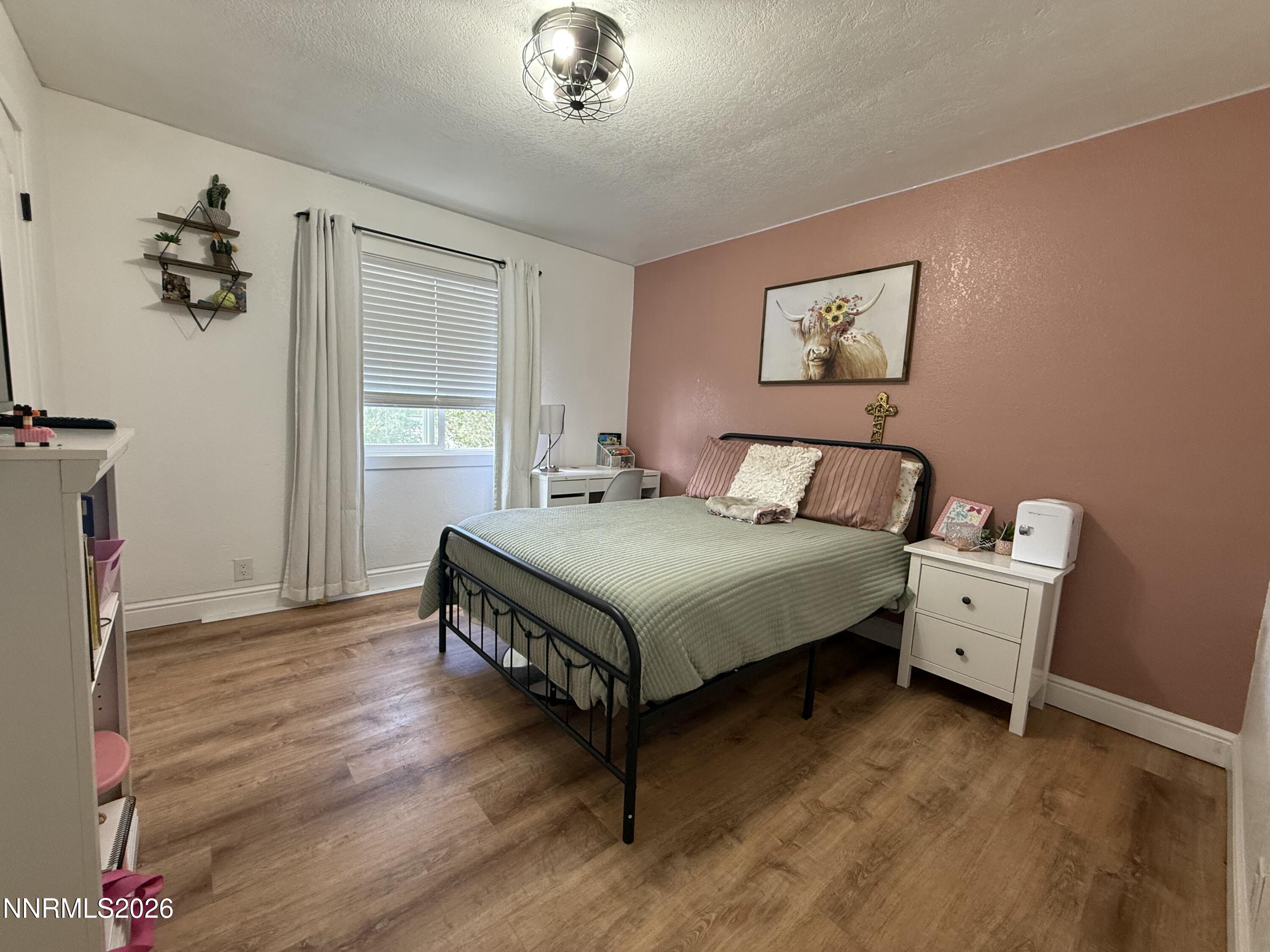 4090 Capitol View Drive Property Photo 13