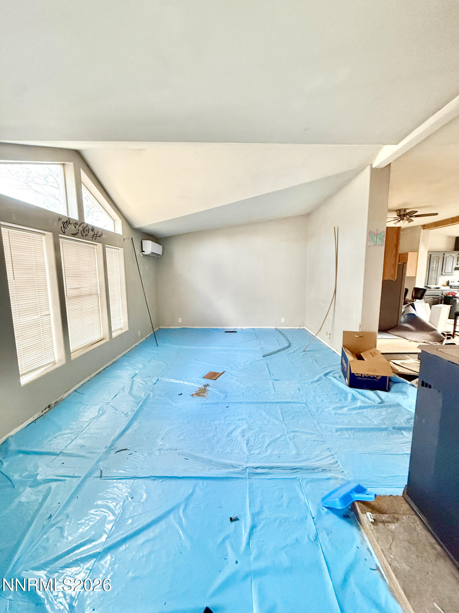 12385 Phyliss Lane Property Photo 14