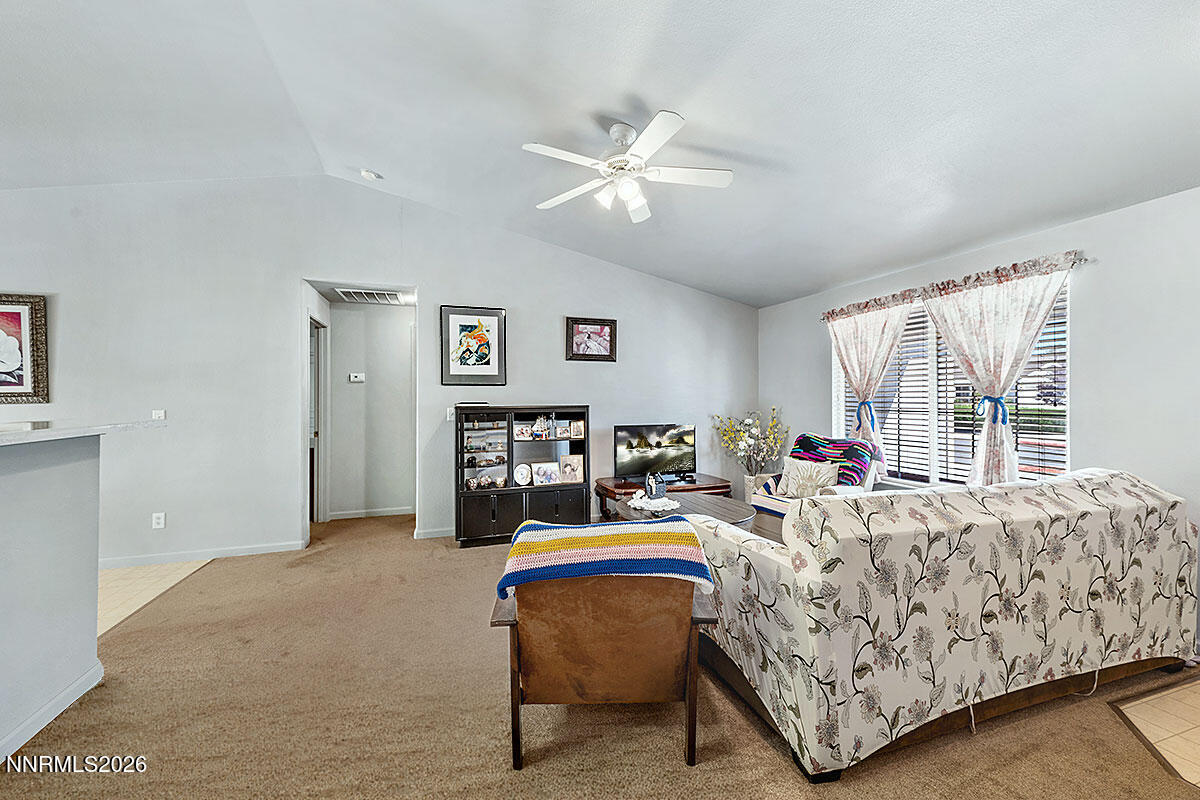 606 Brook Lane Property Photo 5