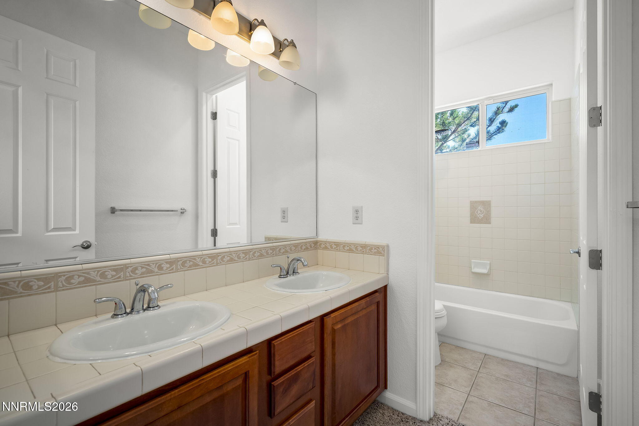 1690 Brightstone Court Property Photo 20