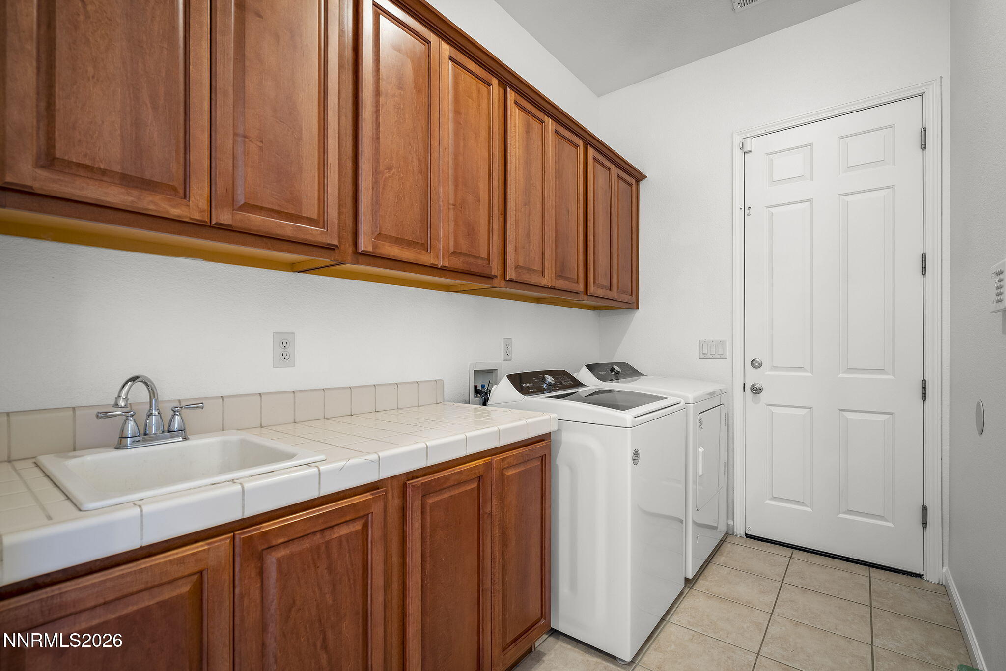 1690 Brightstone Court Property Photo 24
