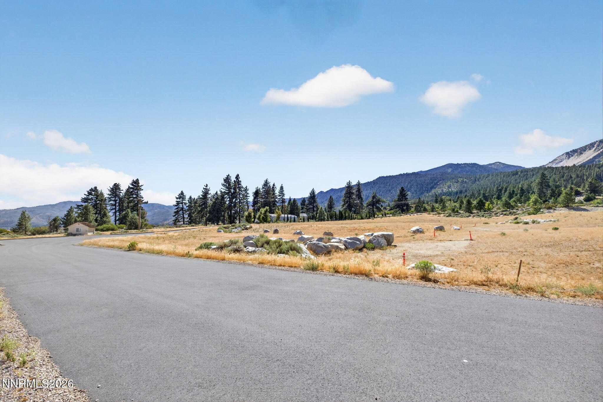 632 Old Us Hwy 395 18 Property Photo 9
