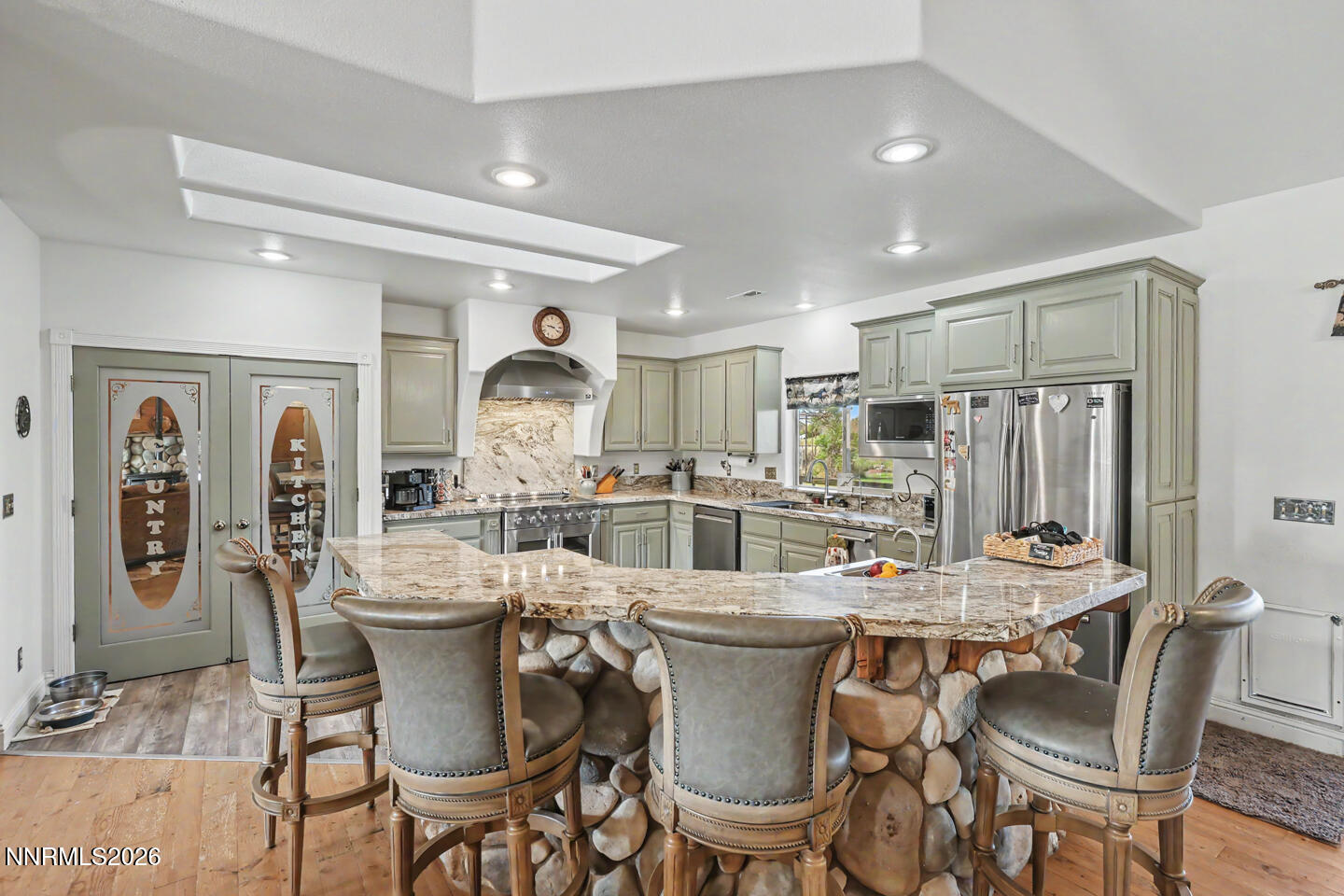 4450 Solias Road Property Photo 8