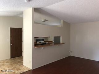 2495 Sunray Drive Property Photo 4
