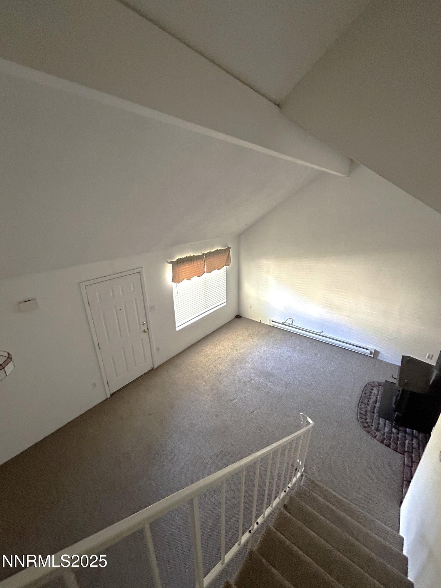 1706 London Circle Property Photo 4