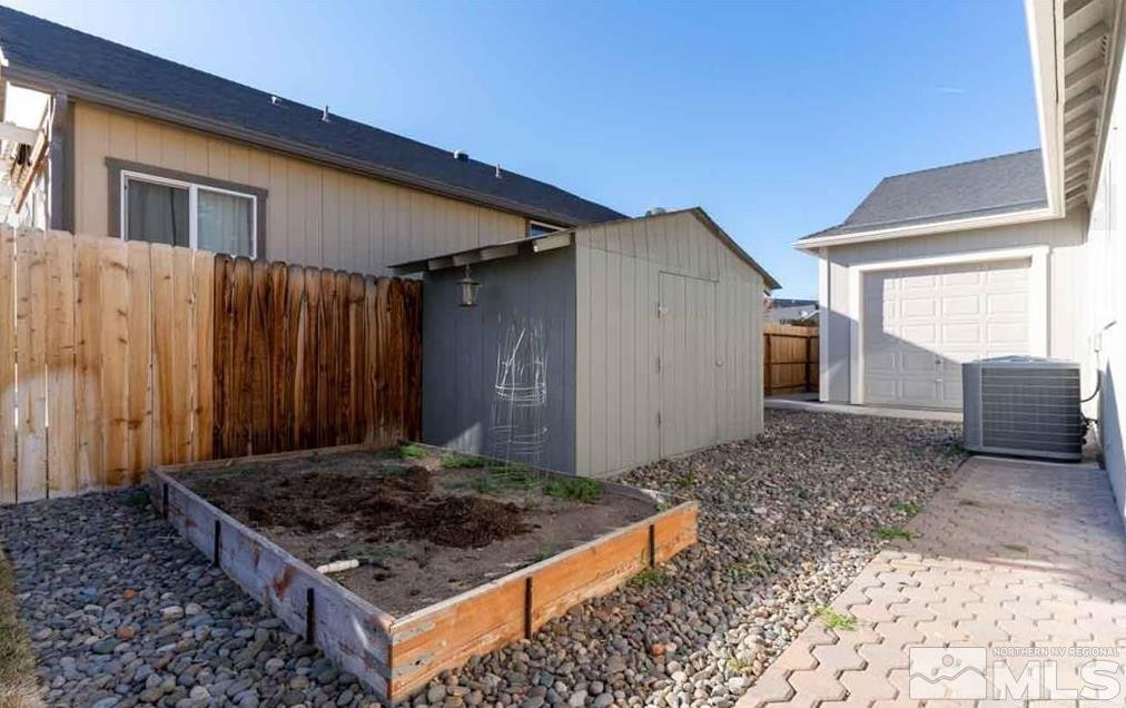 971 Iris Lane Property Photo 25