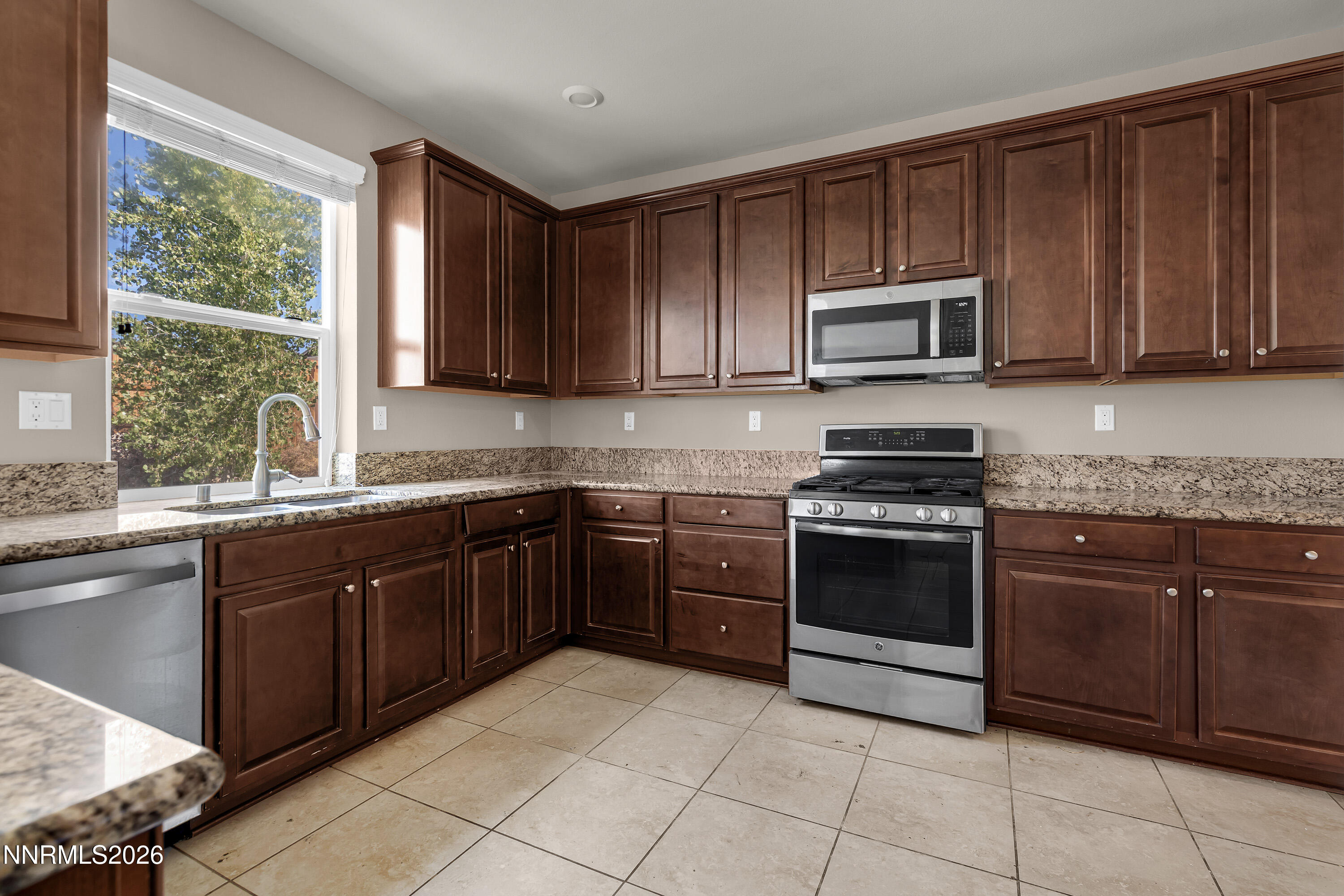 2597 Michelangelo Drive Property Photo 13