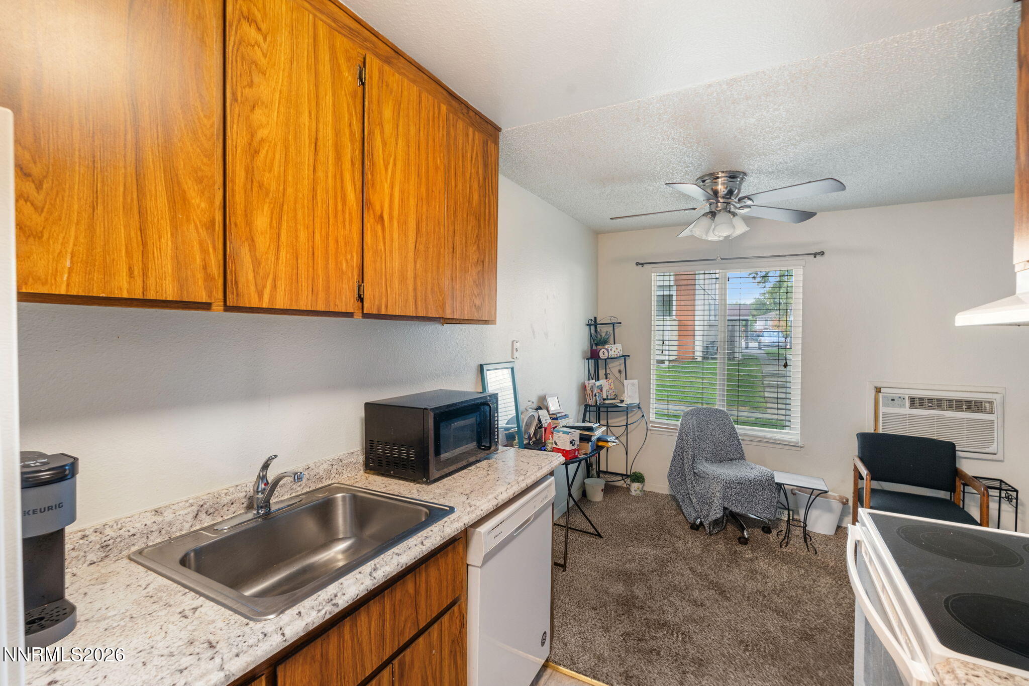 400 S Saliman Road Apt 65 Property Photo 16