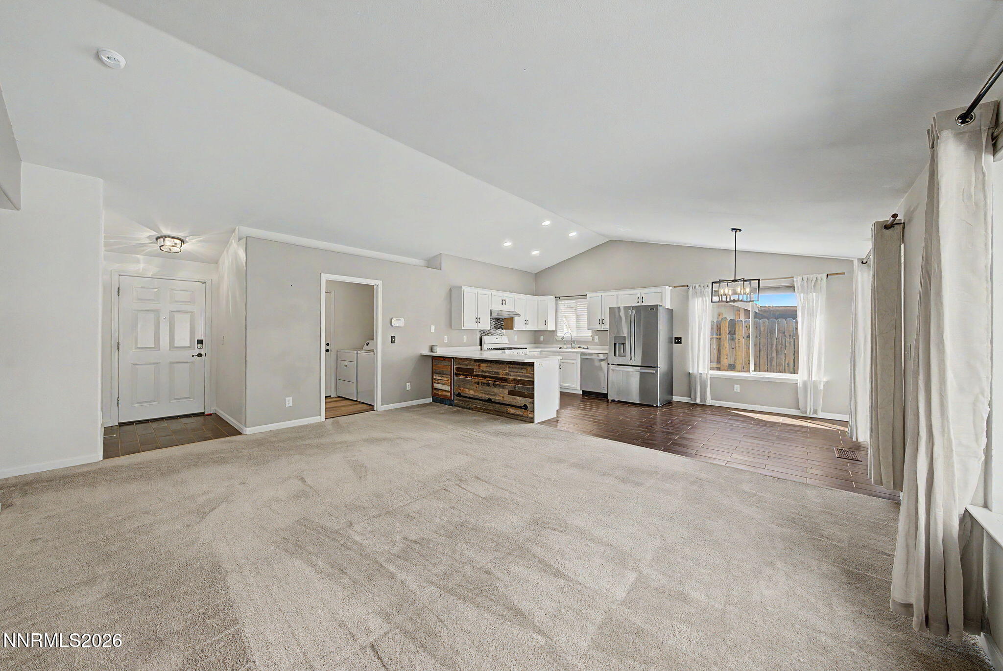 1660 Round Up Road Property Photo 10