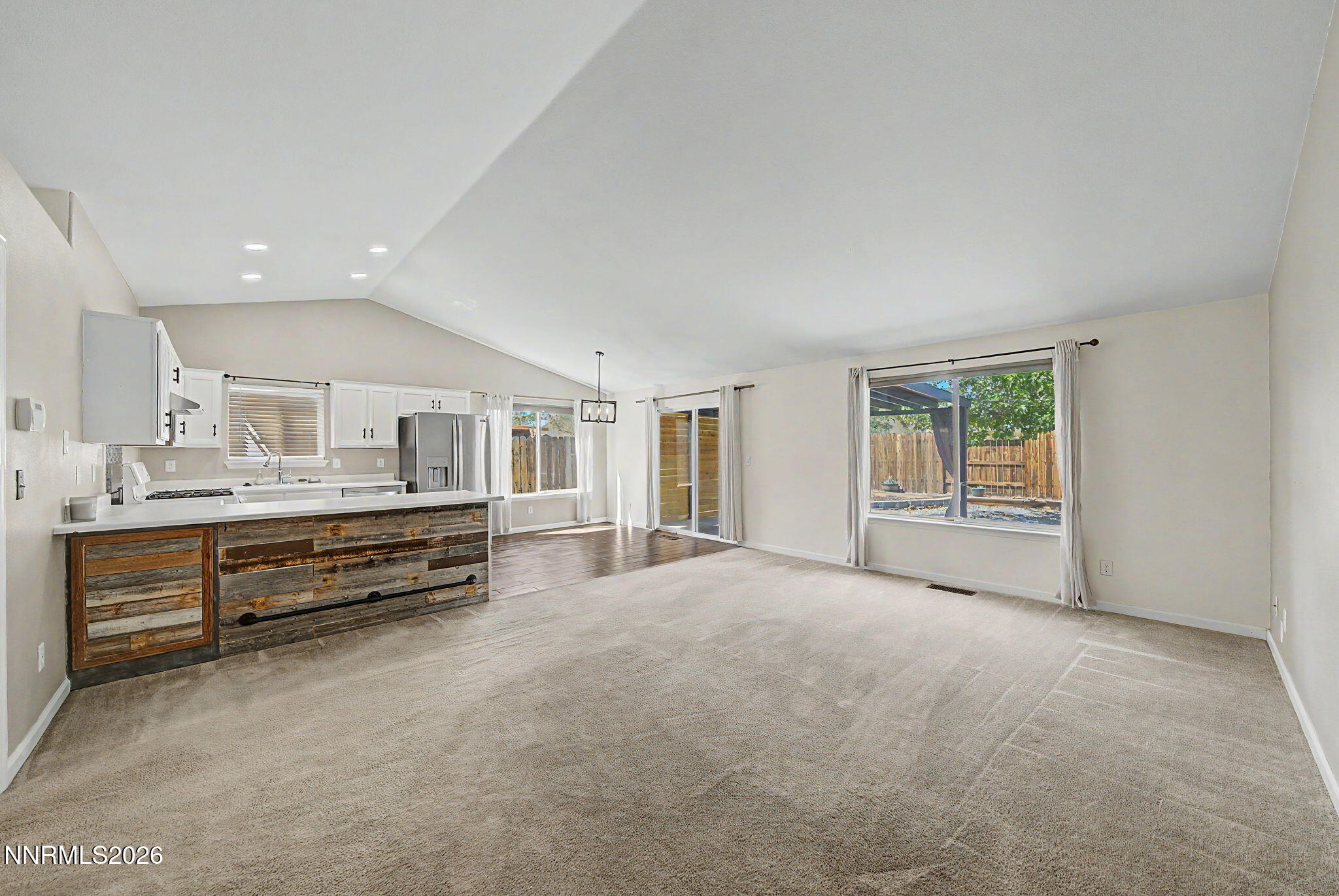 1660 Round Up Road Property Photo 13