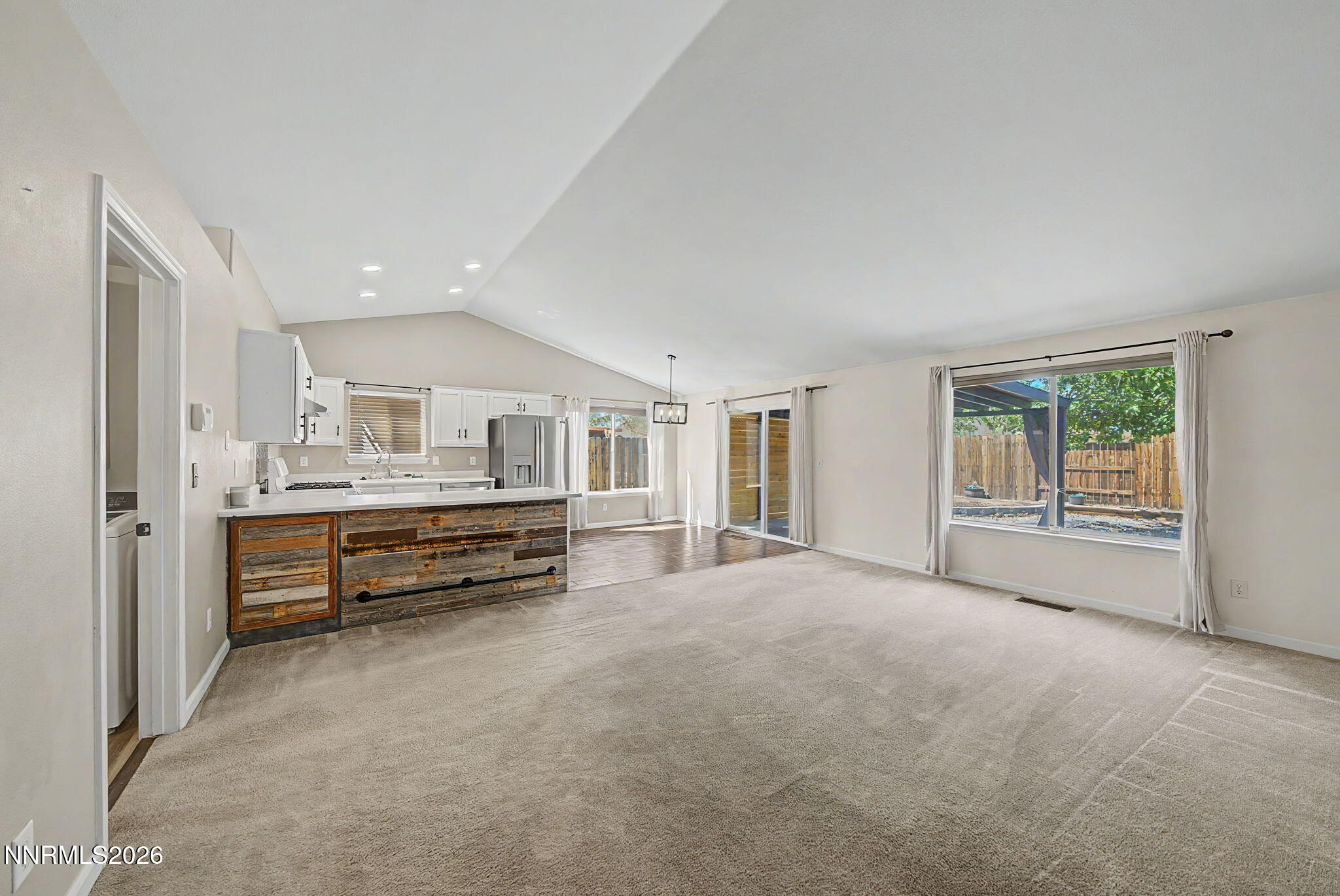 1660 Round Up Road Property Photo 14