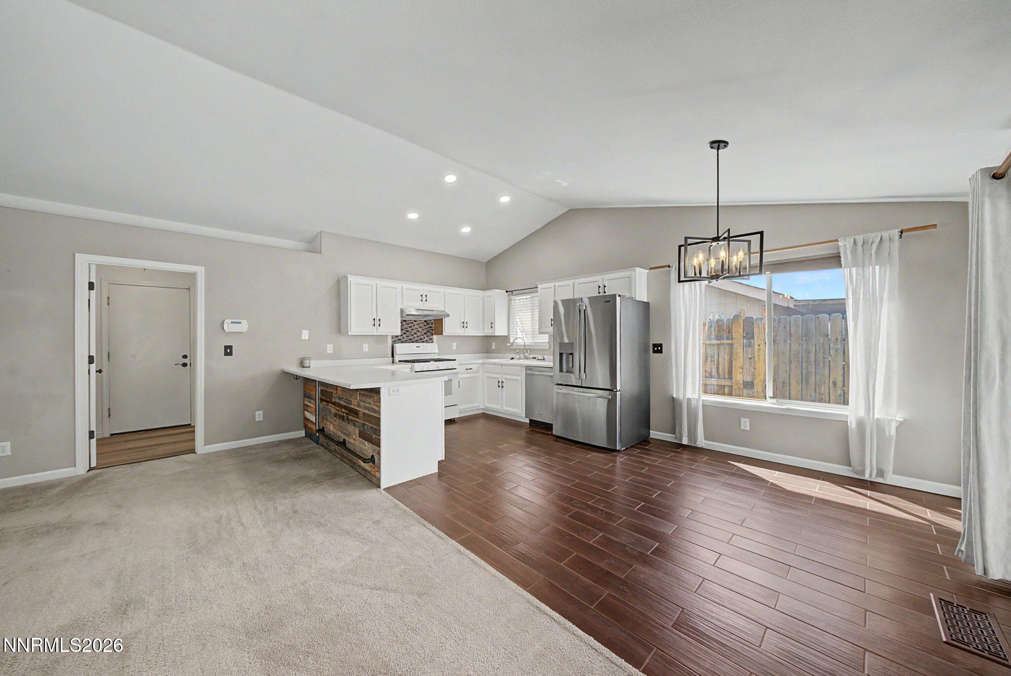 1660 Round Up Road Property Photo 20
