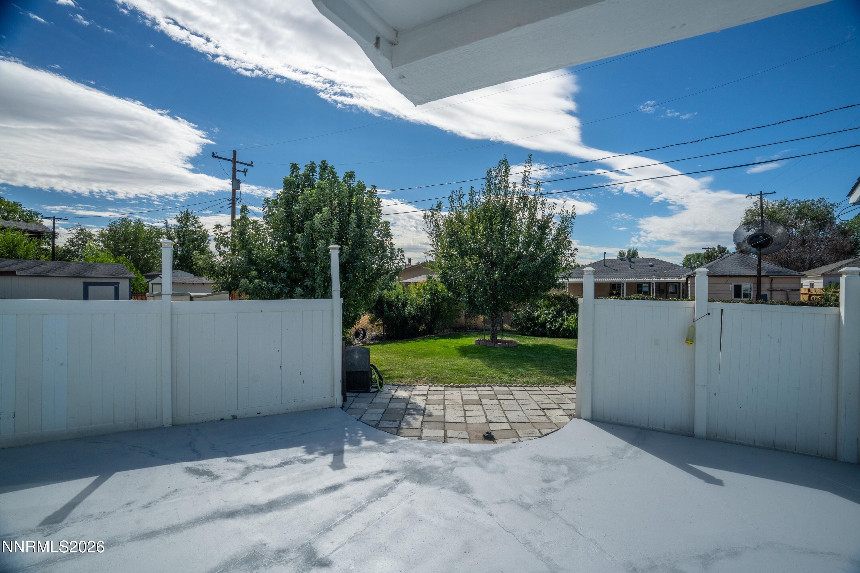 709 M Street Property Photo 25