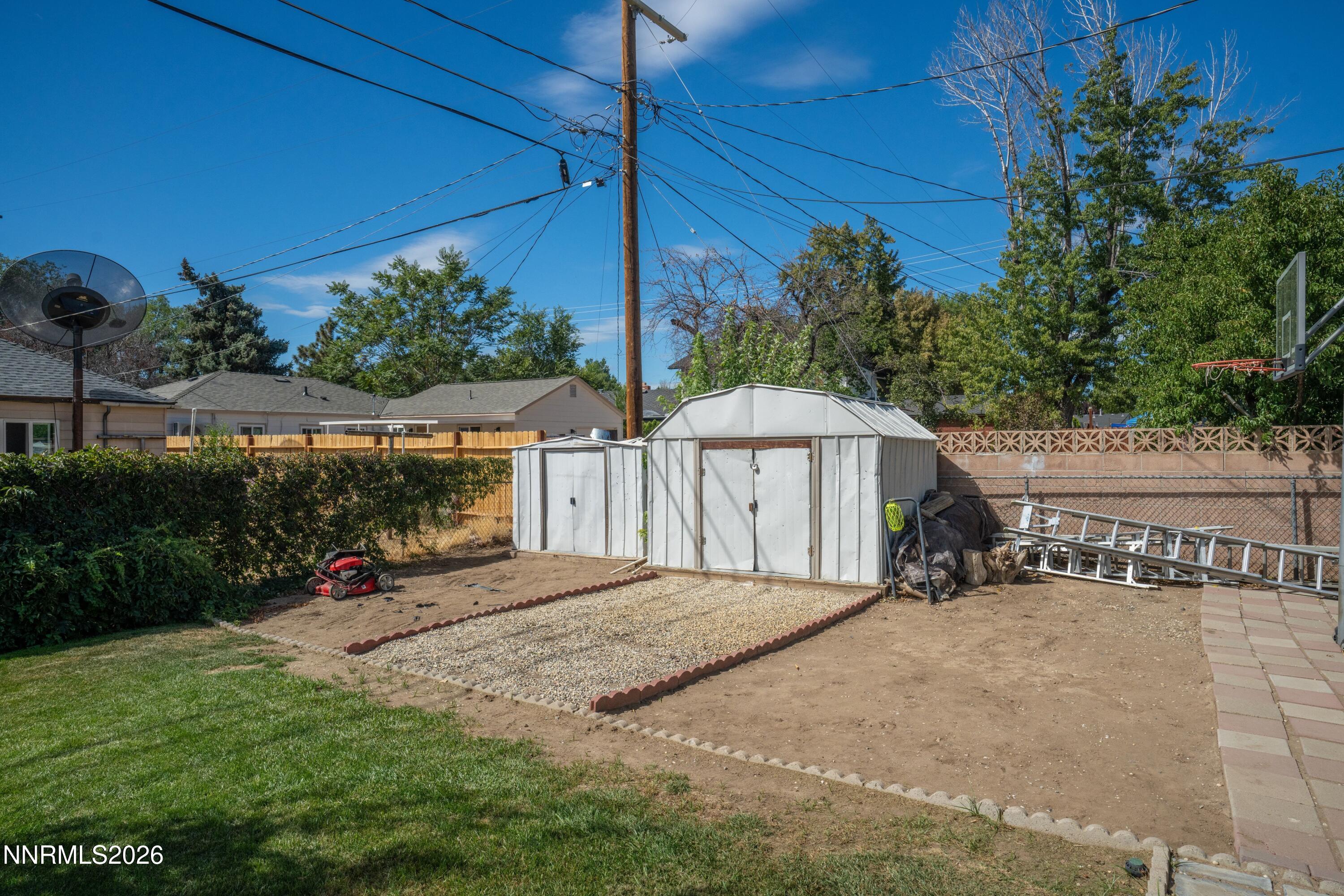 709 M Street Property Photo 37