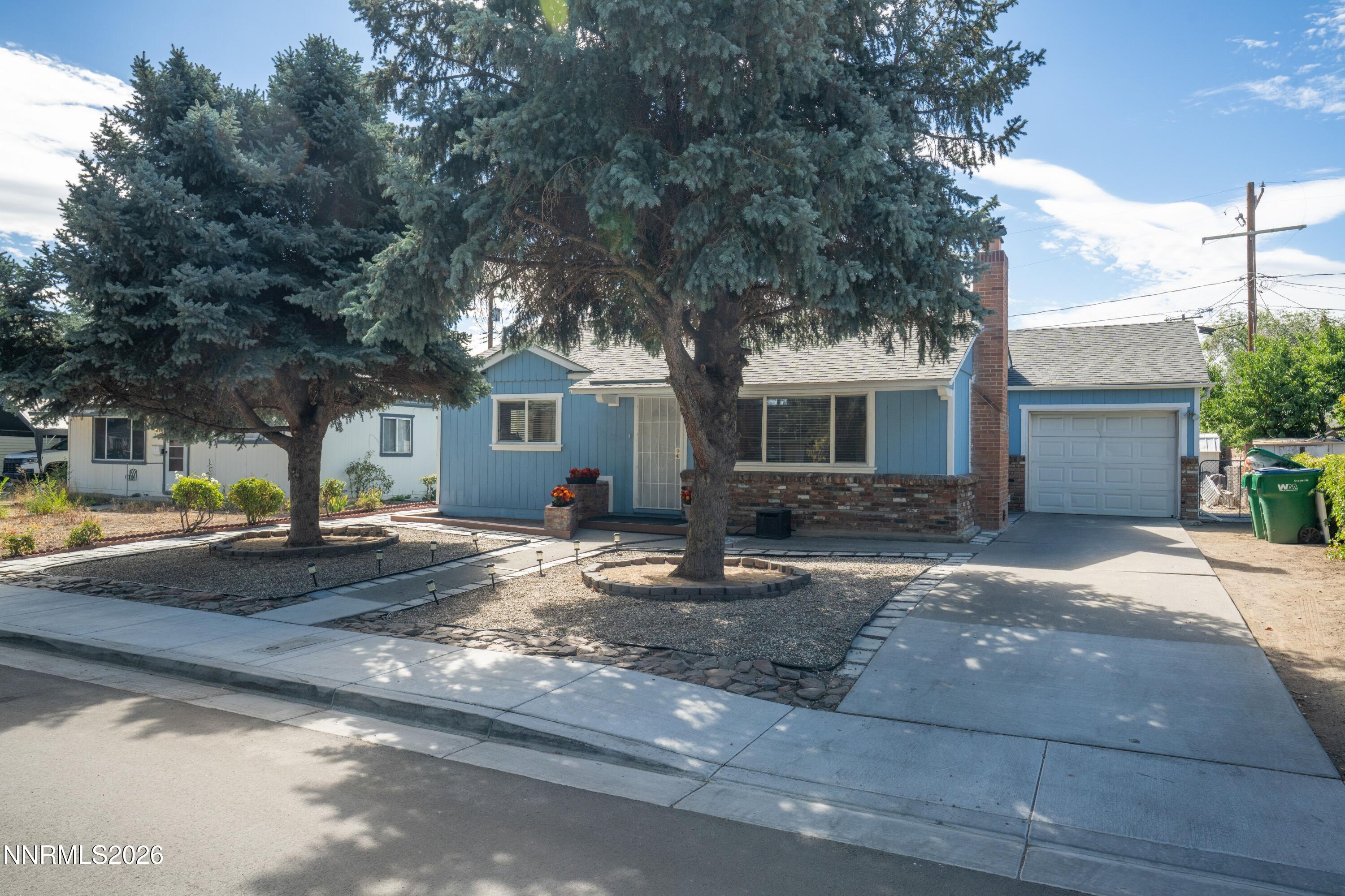709 M Street Property Photo 41