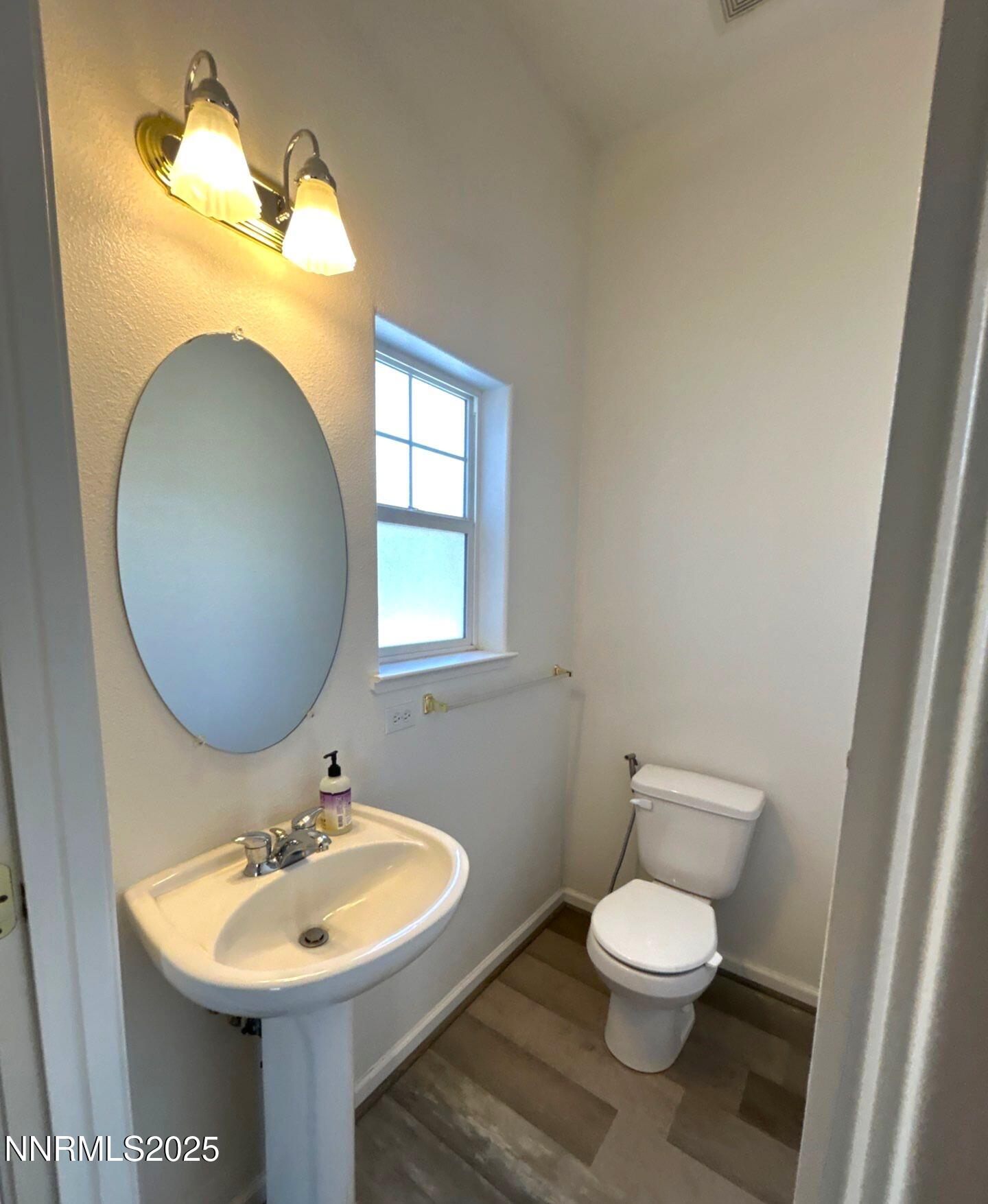 3498 Mashie Drive Property Photo 8