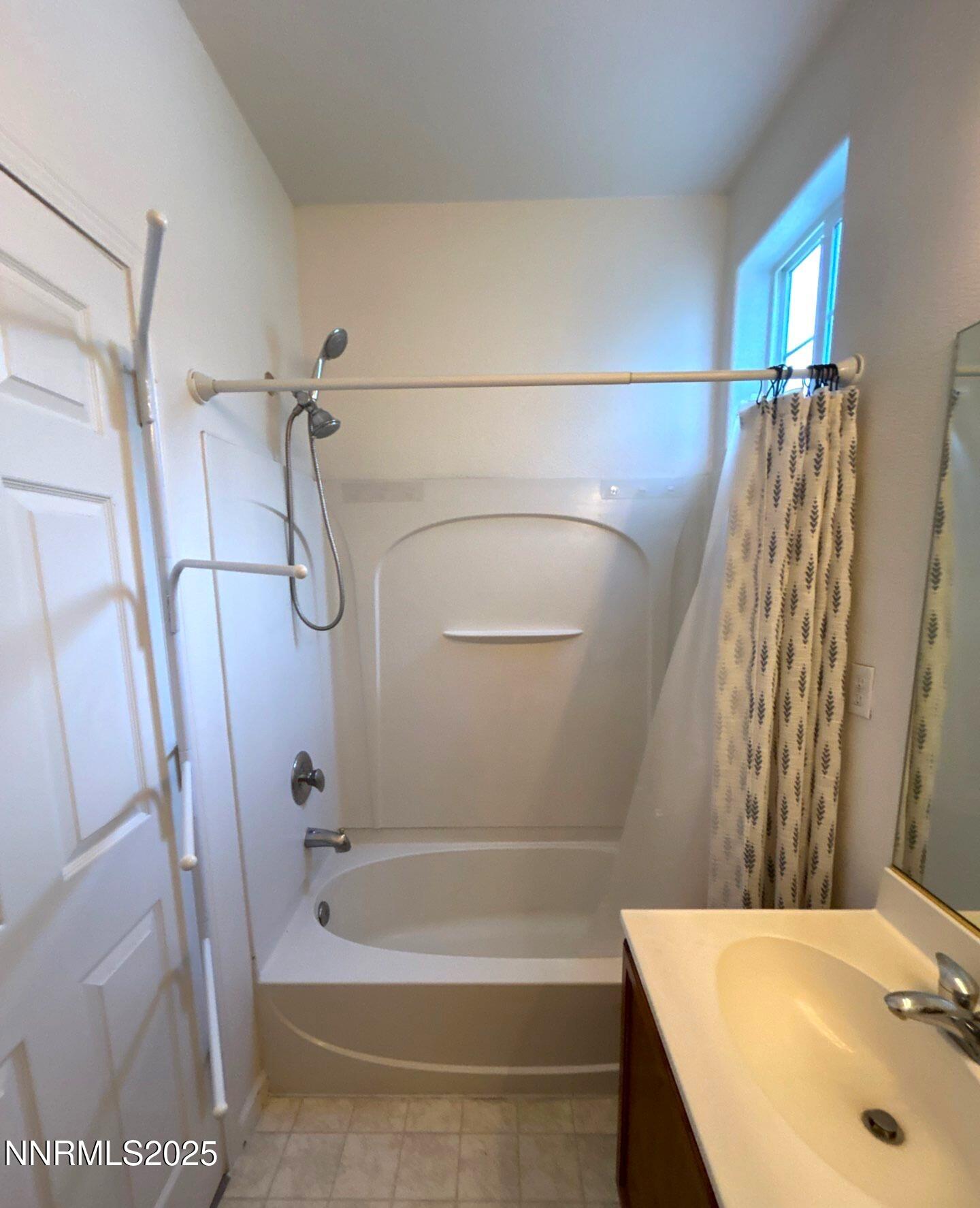 3498 Mashie Drive Property Photo 12