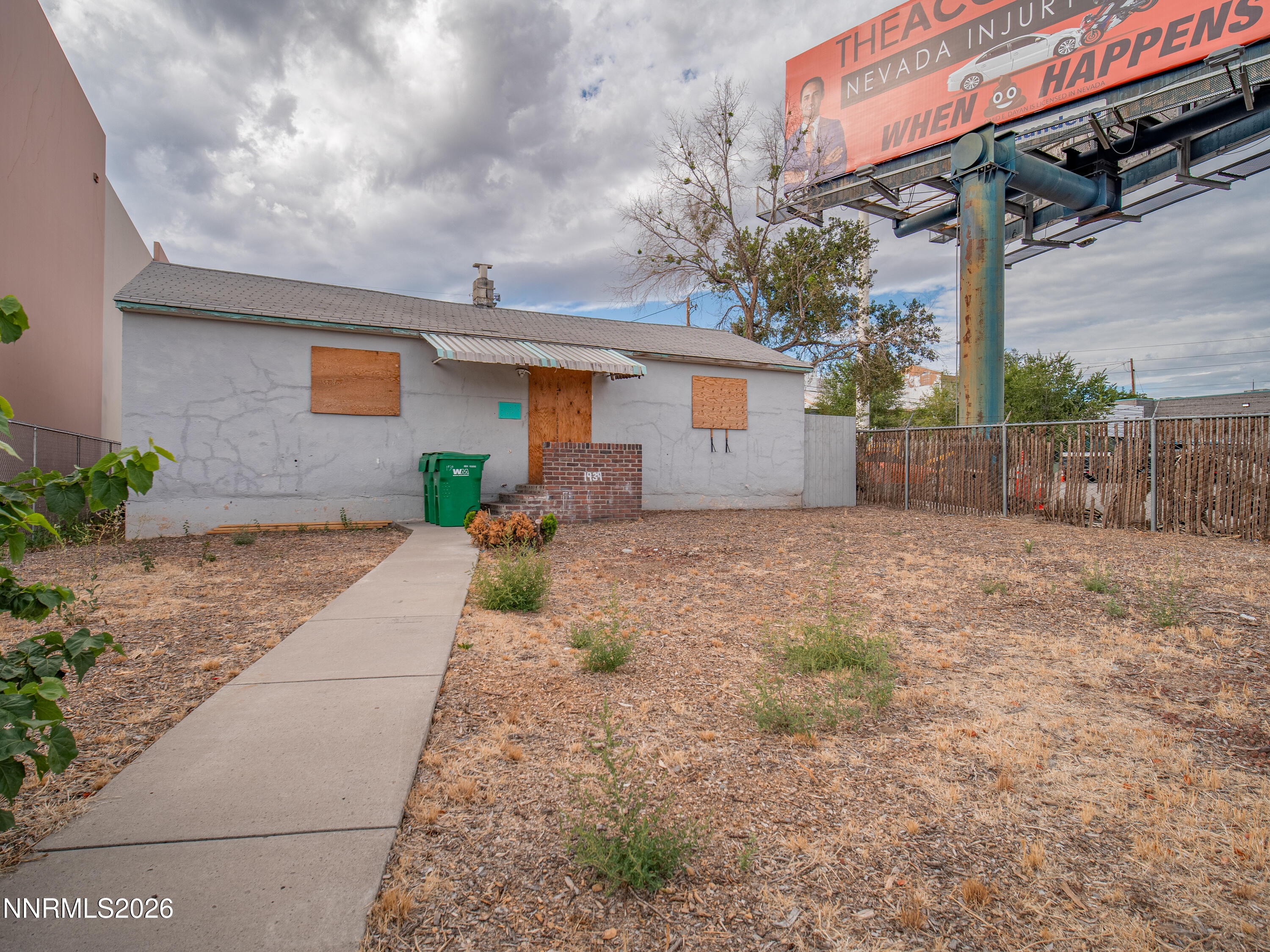 1939 Pacific Avenue Property Photo 3