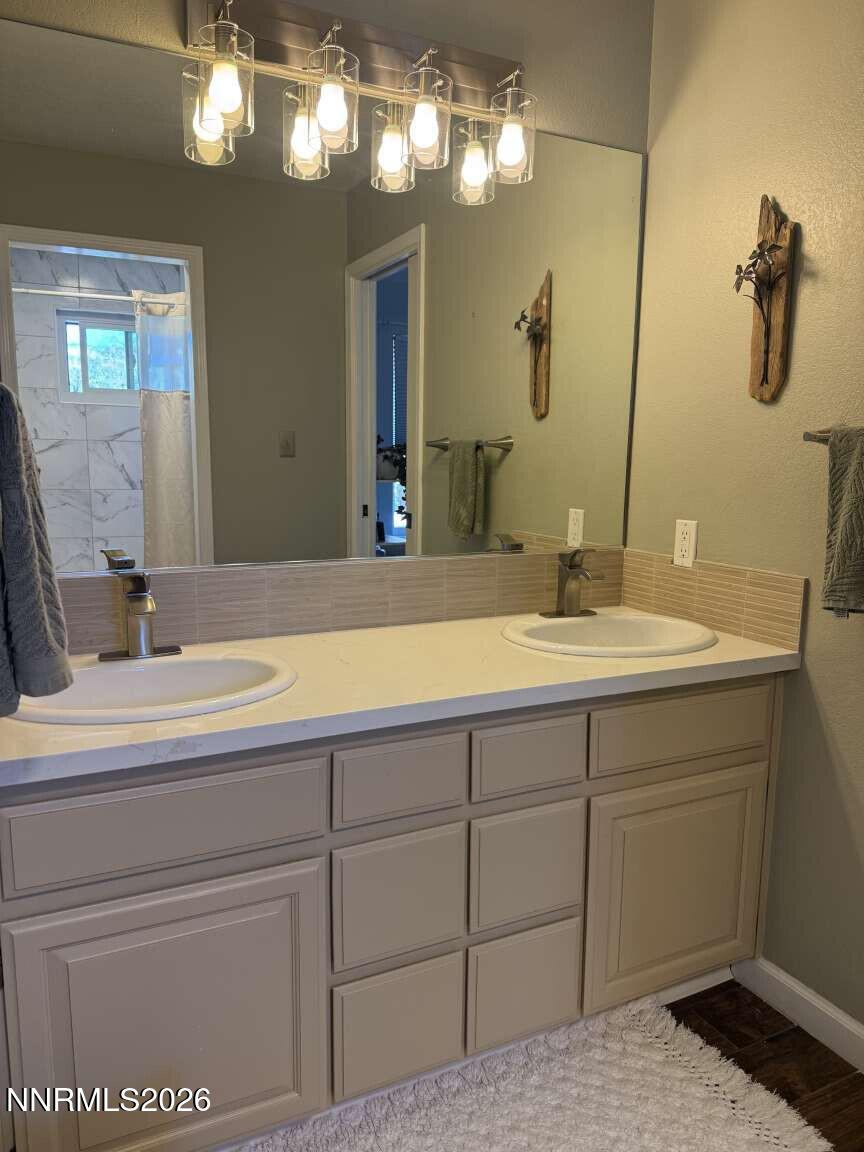 1547 Kestrel Court Property Photo 17
